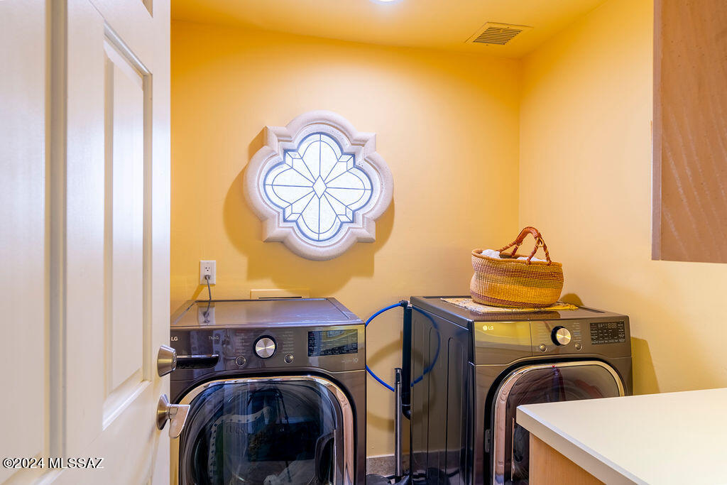El Diamante Townhomes (1-15) - Residential