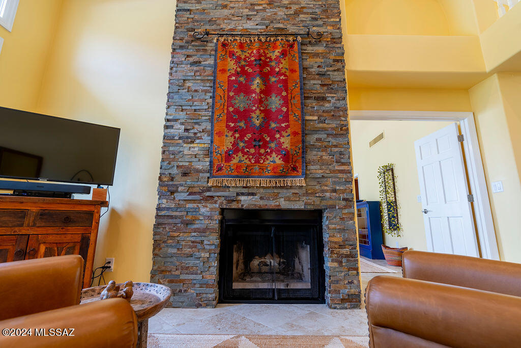 El Diamante Townhomes (1-15) - Residential