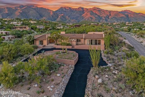 Photo of 5626 N Via Salerosa, Tucson, AZ 85750 (MLS # 22529092)