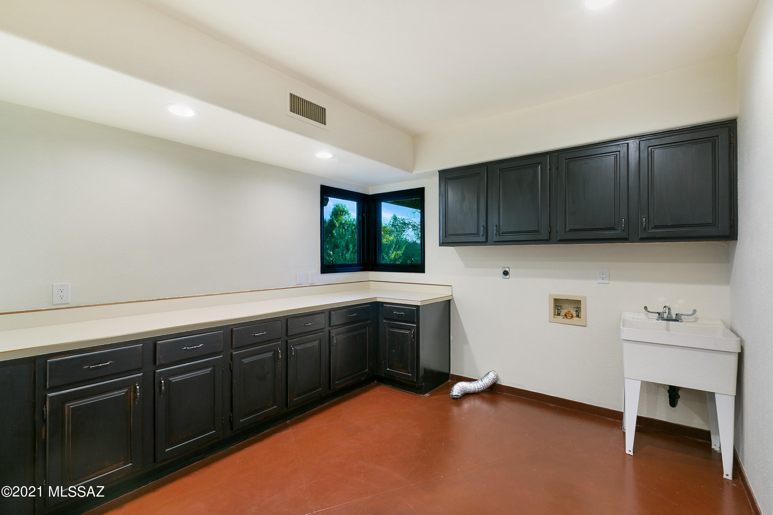 Skyline Country Club Estates (270-318) - Residential