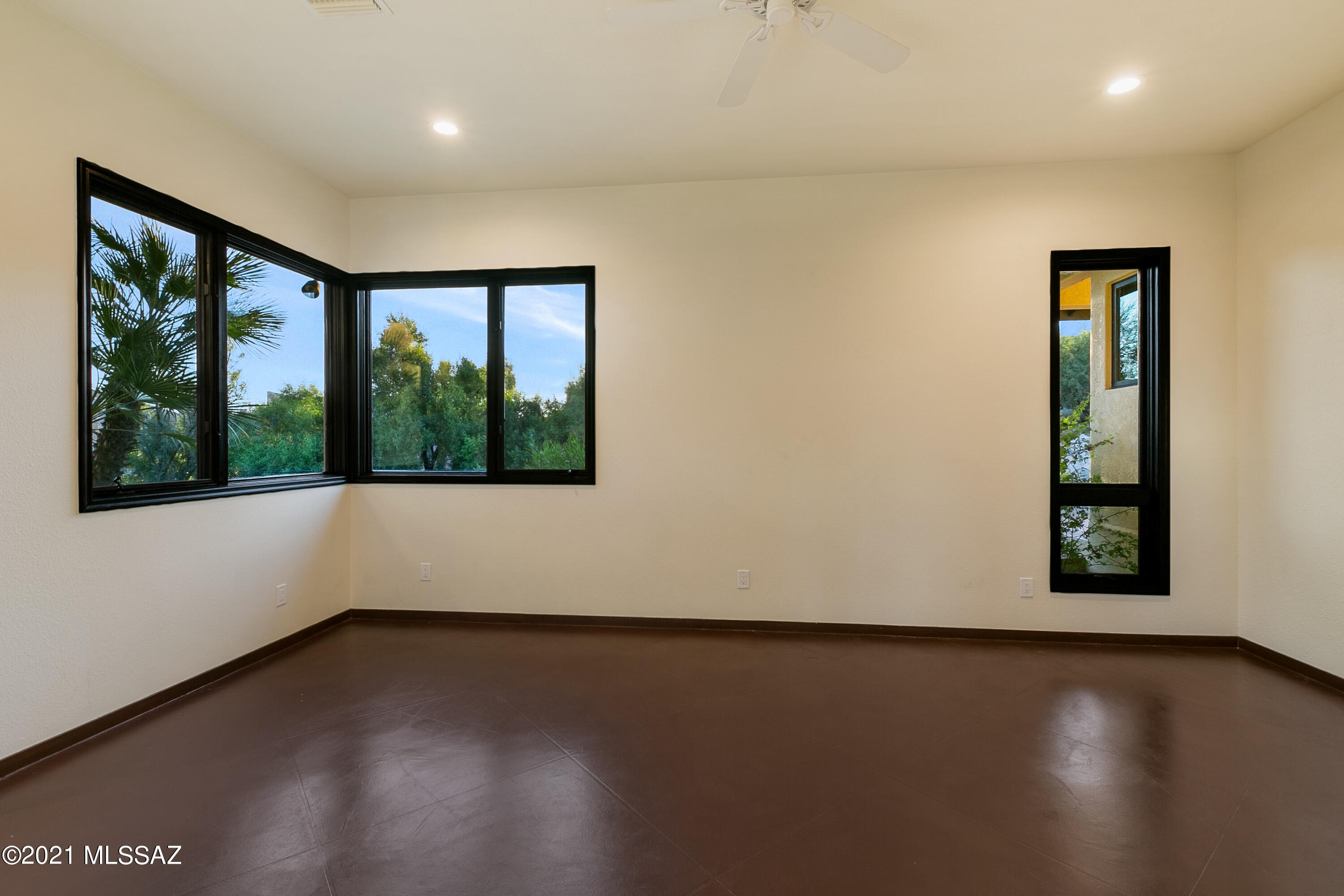 Skyline Country Club Estates (270-318) - Residential