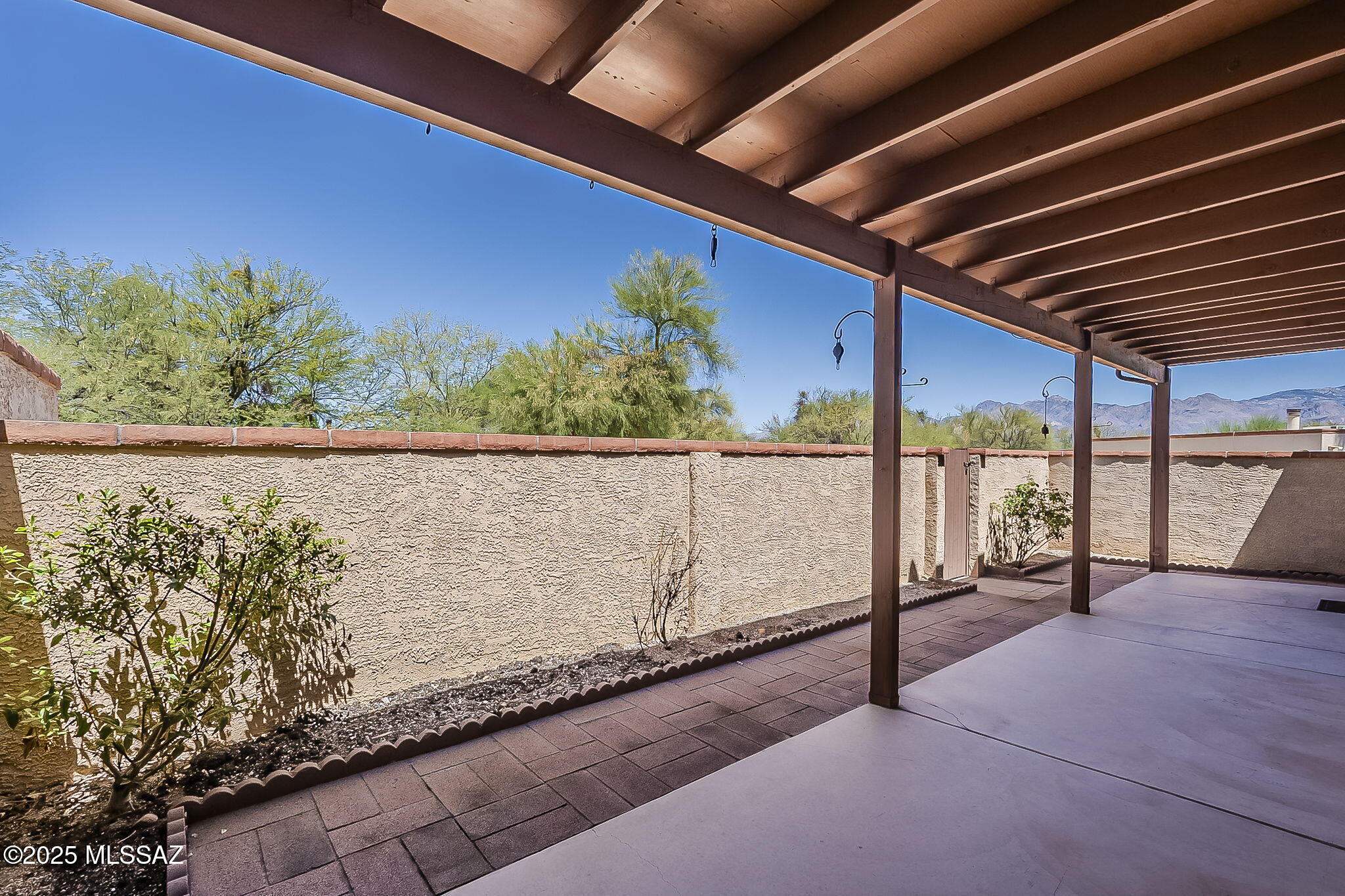 9453 E Calle Bolivar