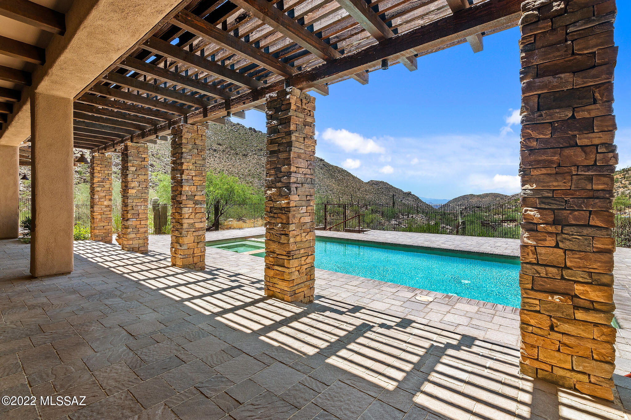 Canyon Pass At Dove Mountain - Residential
