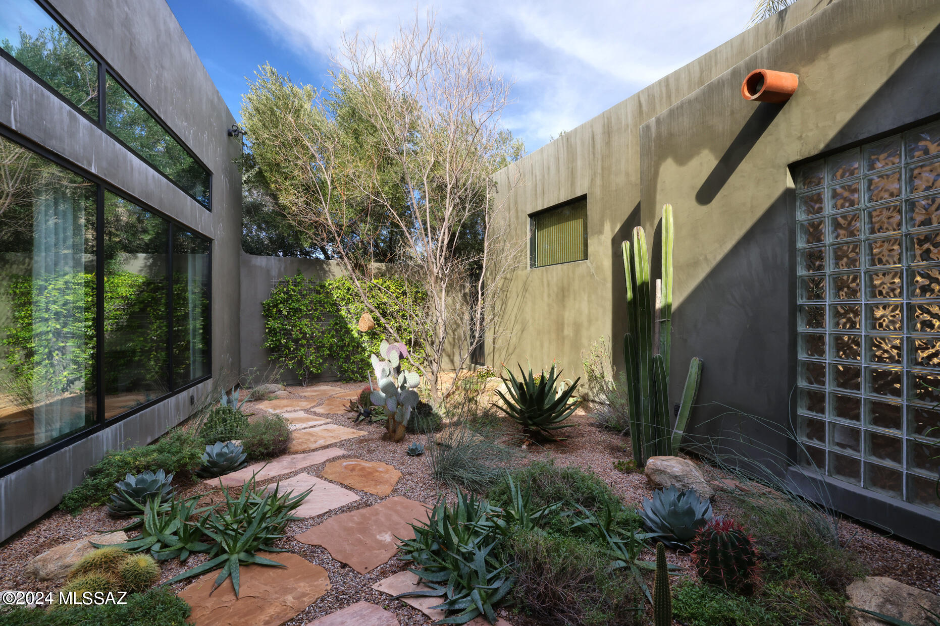 Cobo Catalina Hills (1-51) - Residential