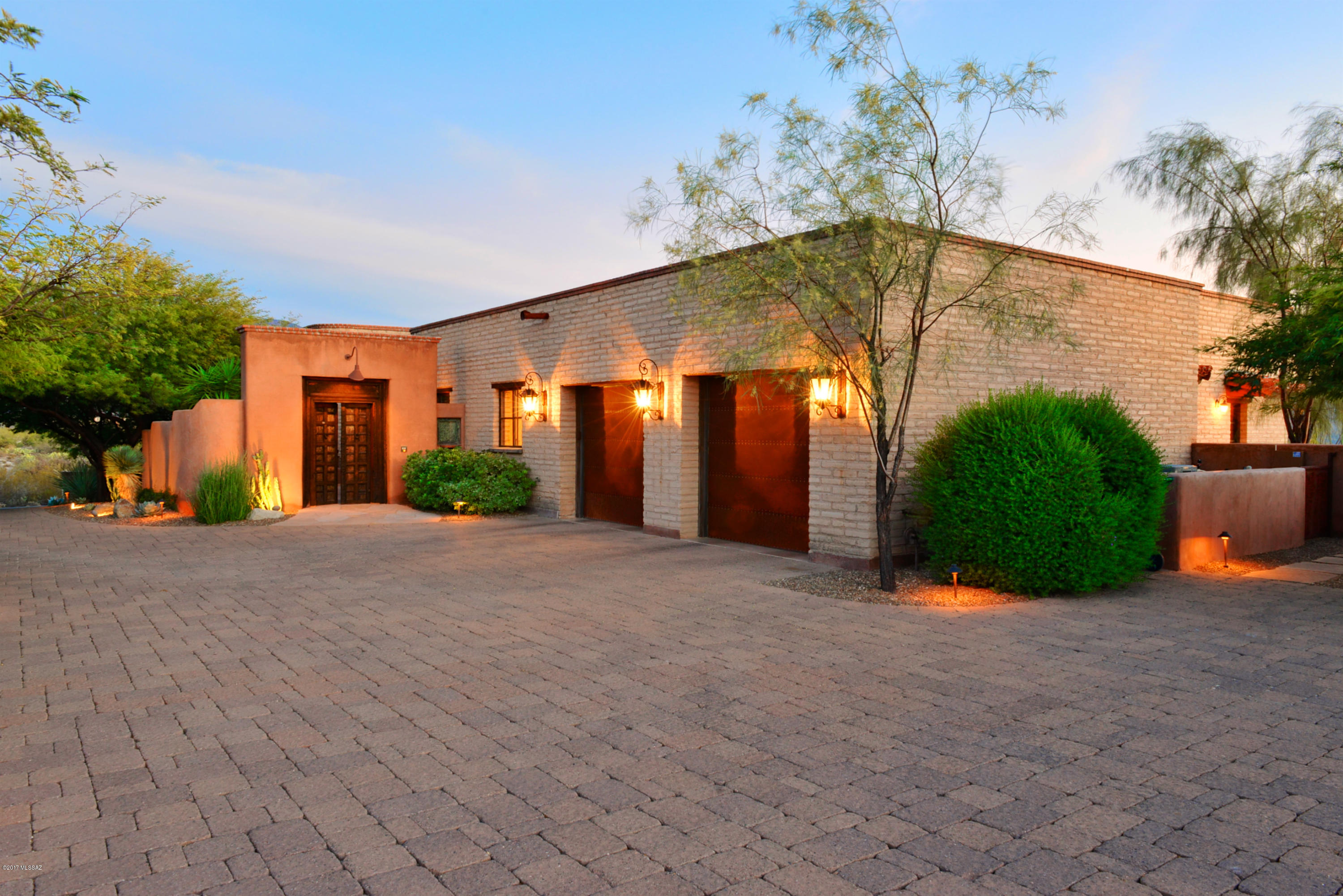 Honey Bee Ridge(The Estates At) - Residential