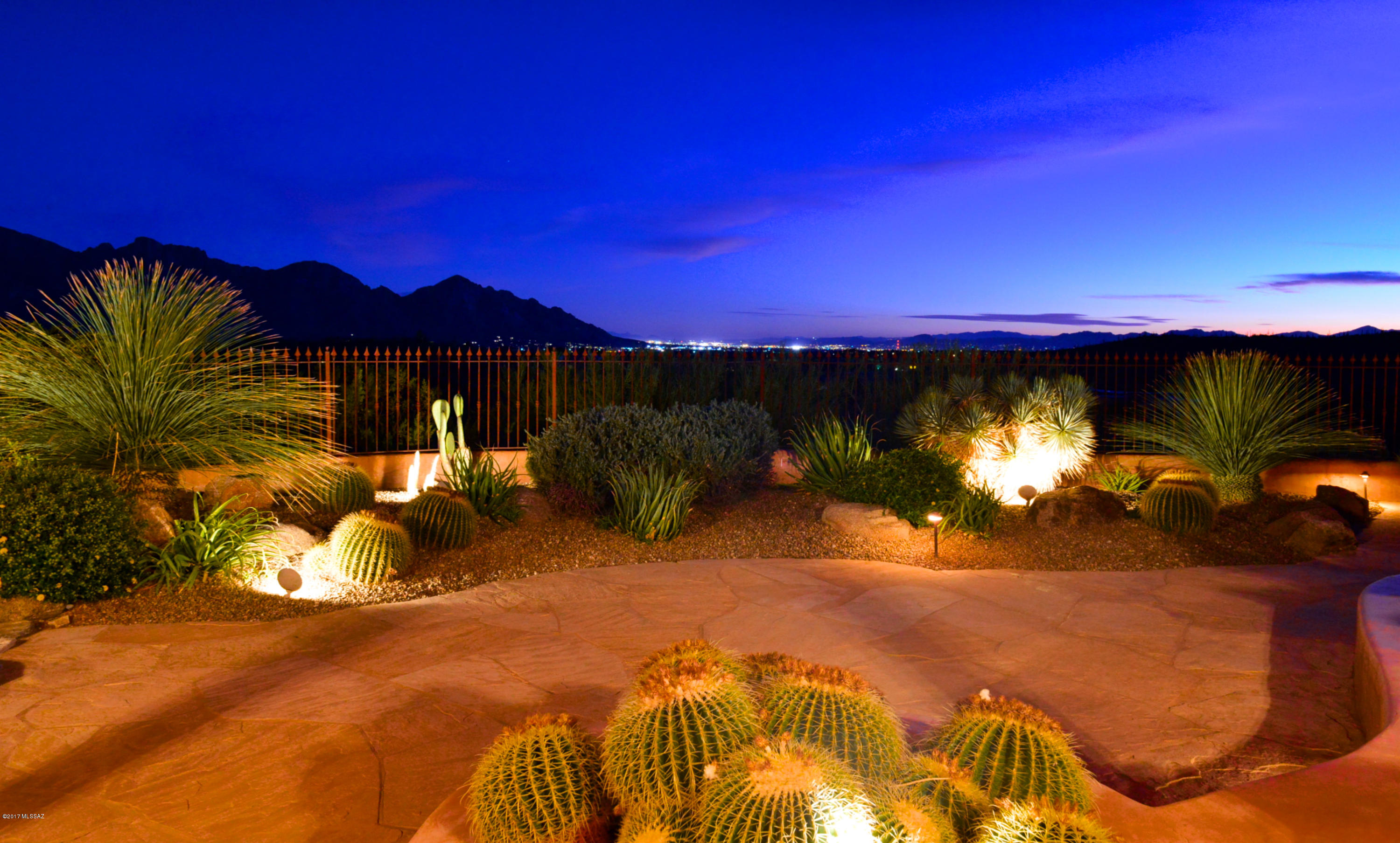 Honey Bee Ridge(The Estates At) - Residential
