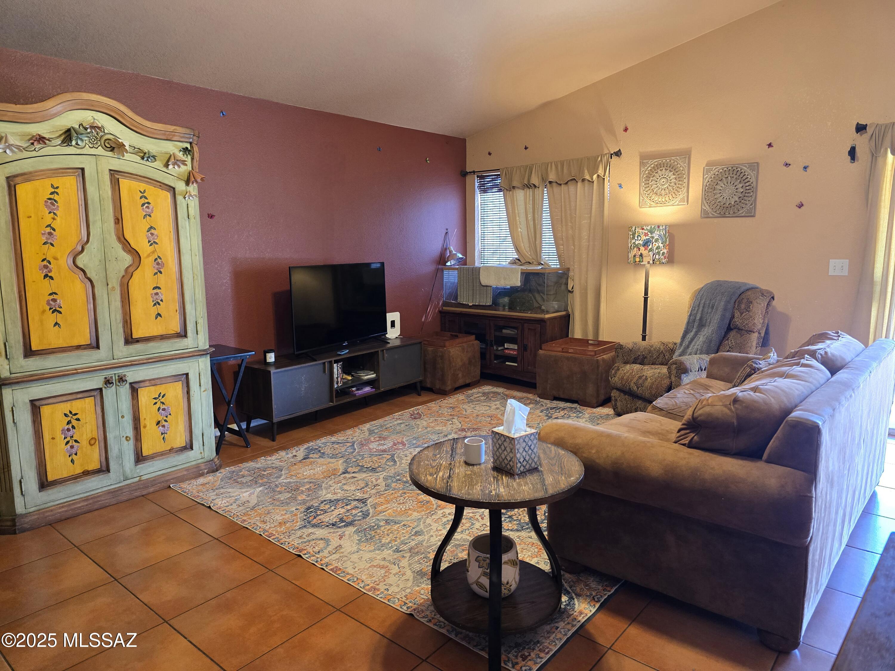 1702 E Saint Bernadine Street