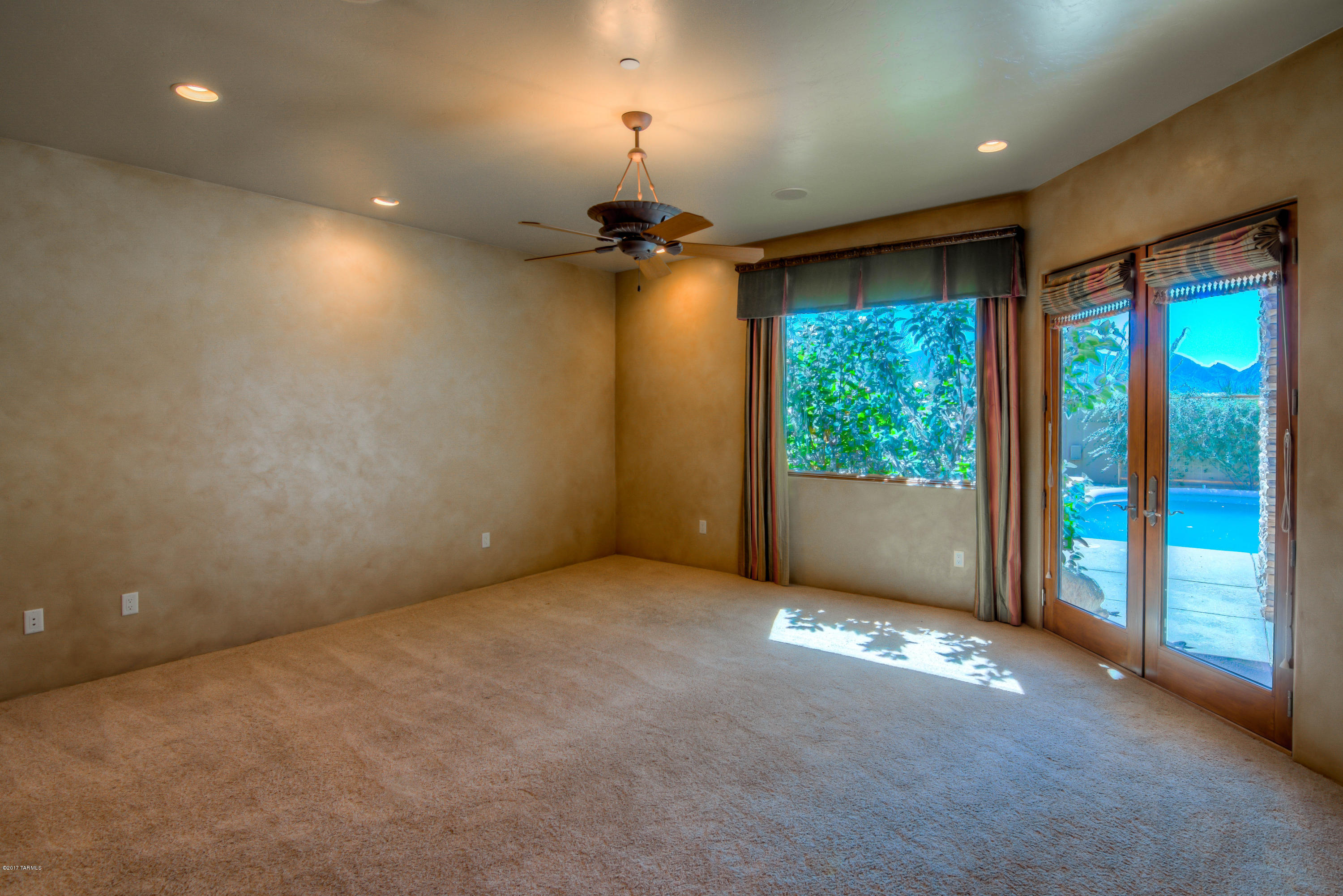 Stone Canyon I - Residential