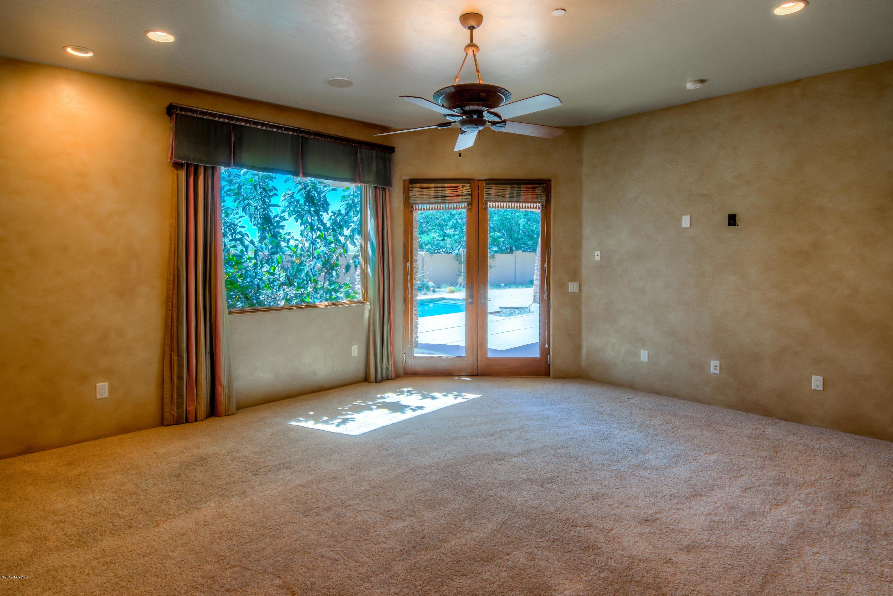 Stone Canyon I - Residential