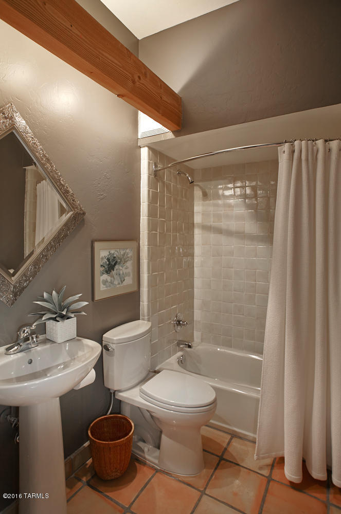 Catalina Foothills Estates NO. 3 - Residential