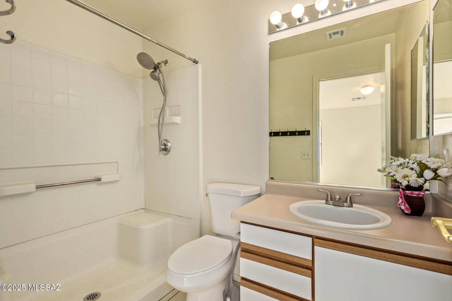 Pantano Heights (1-123) - Residential