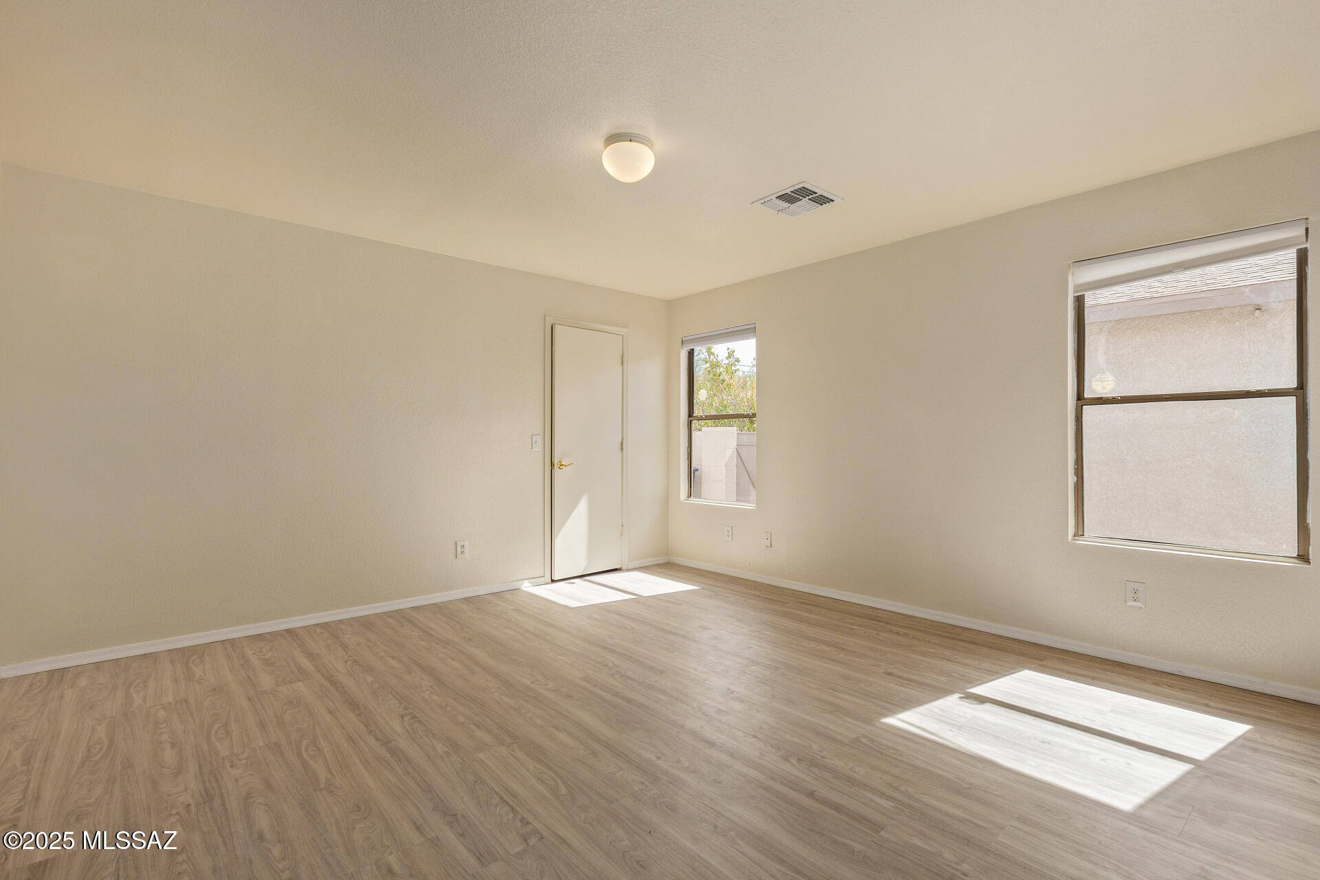 Pantano Heights (1-123) - Residential