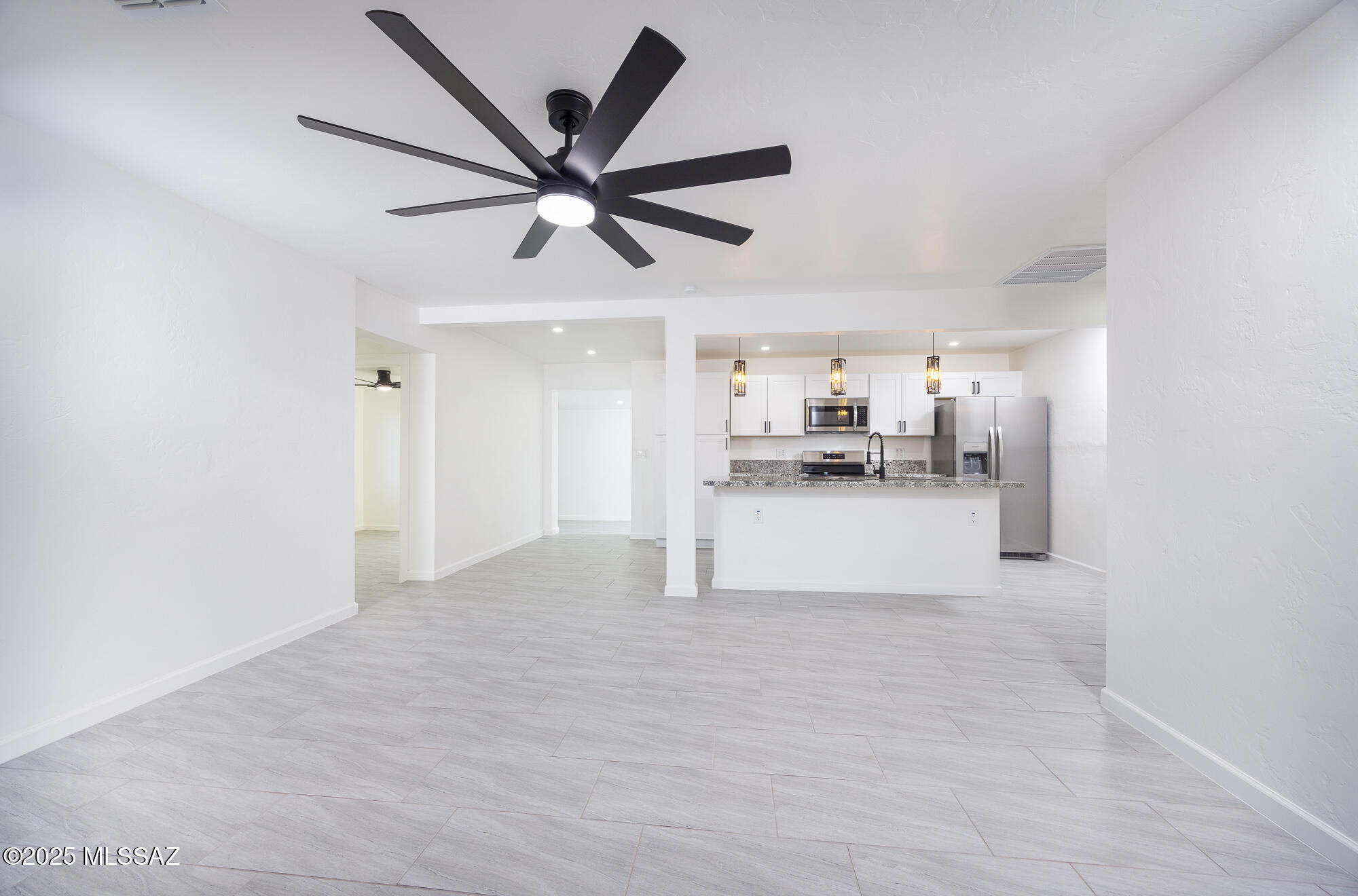 6409 E Calle Bellatrix