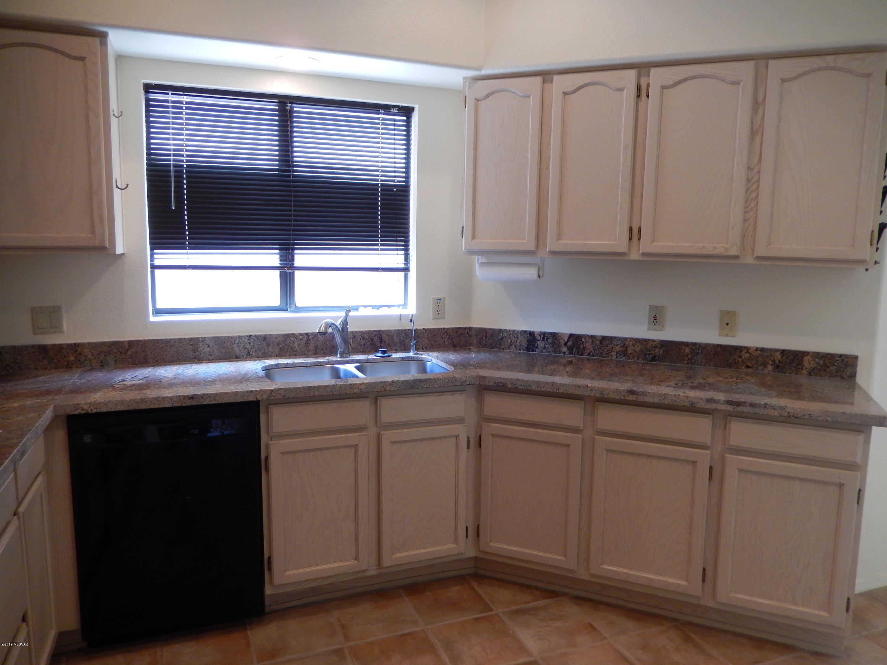 San Ignacio Vistas (101-113,224-228) - Residential