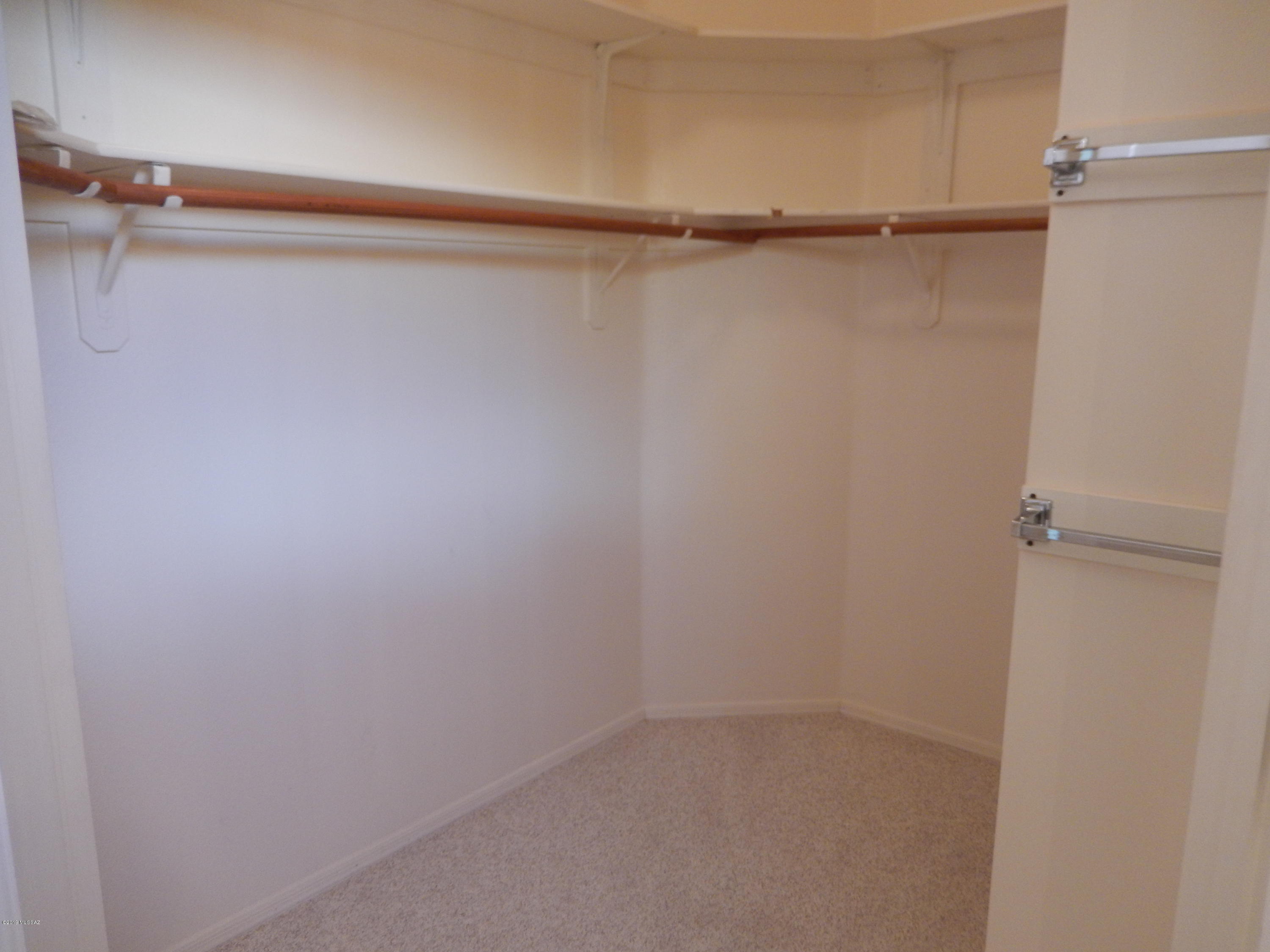 San Ignacio Vistas (101-113,224-228) - Residential