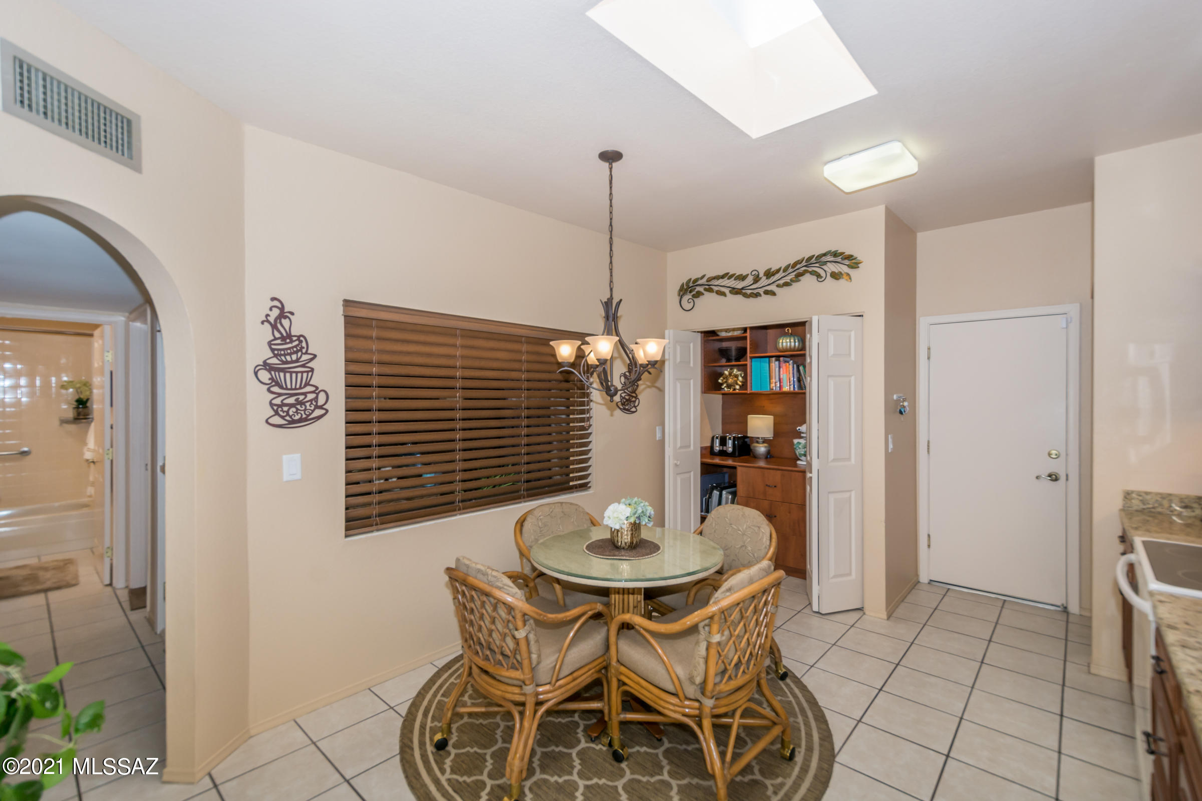 La Cholla Hills(354-439) - Residential