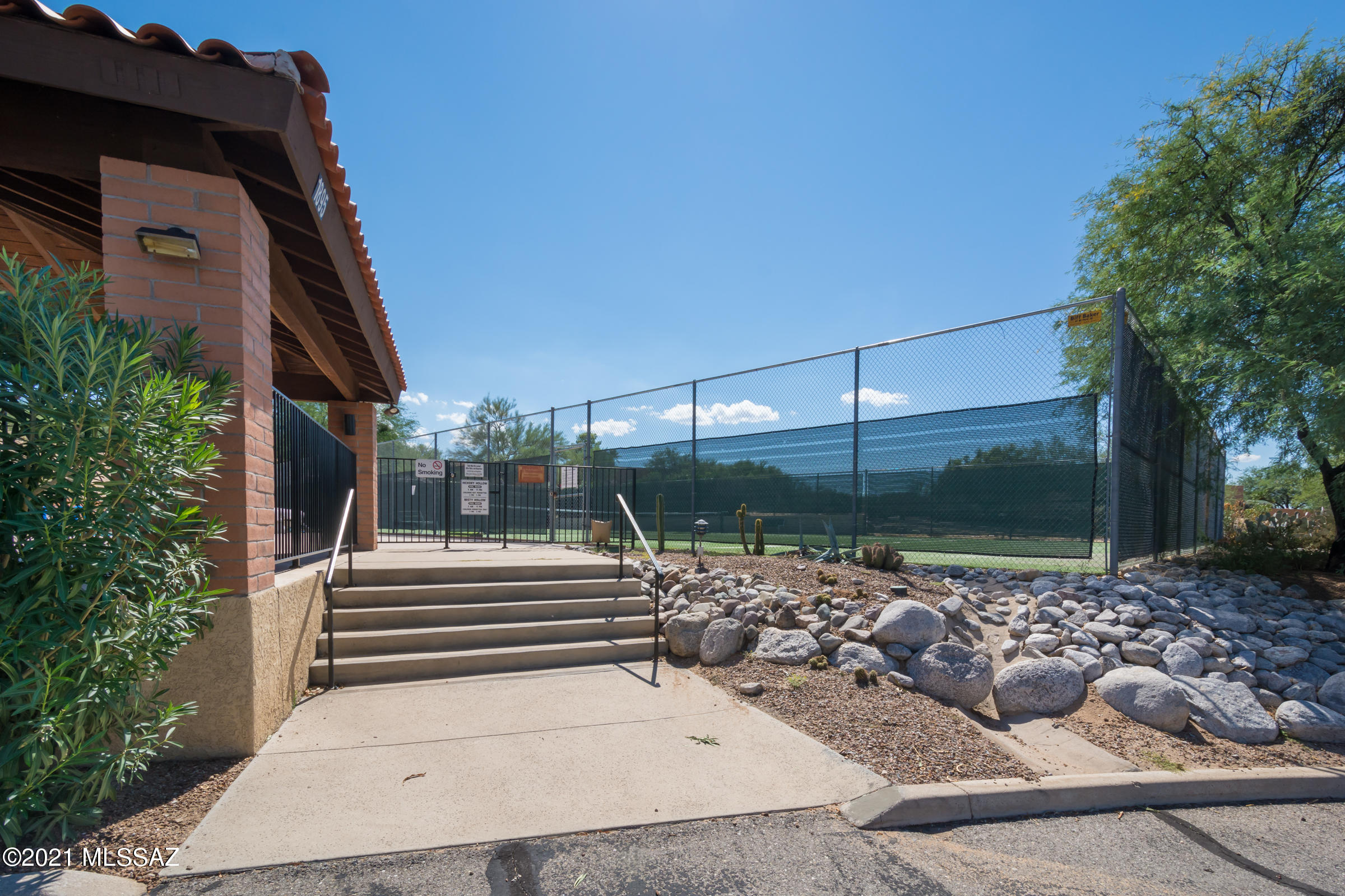La Cholla Hills(354-439) - Residential