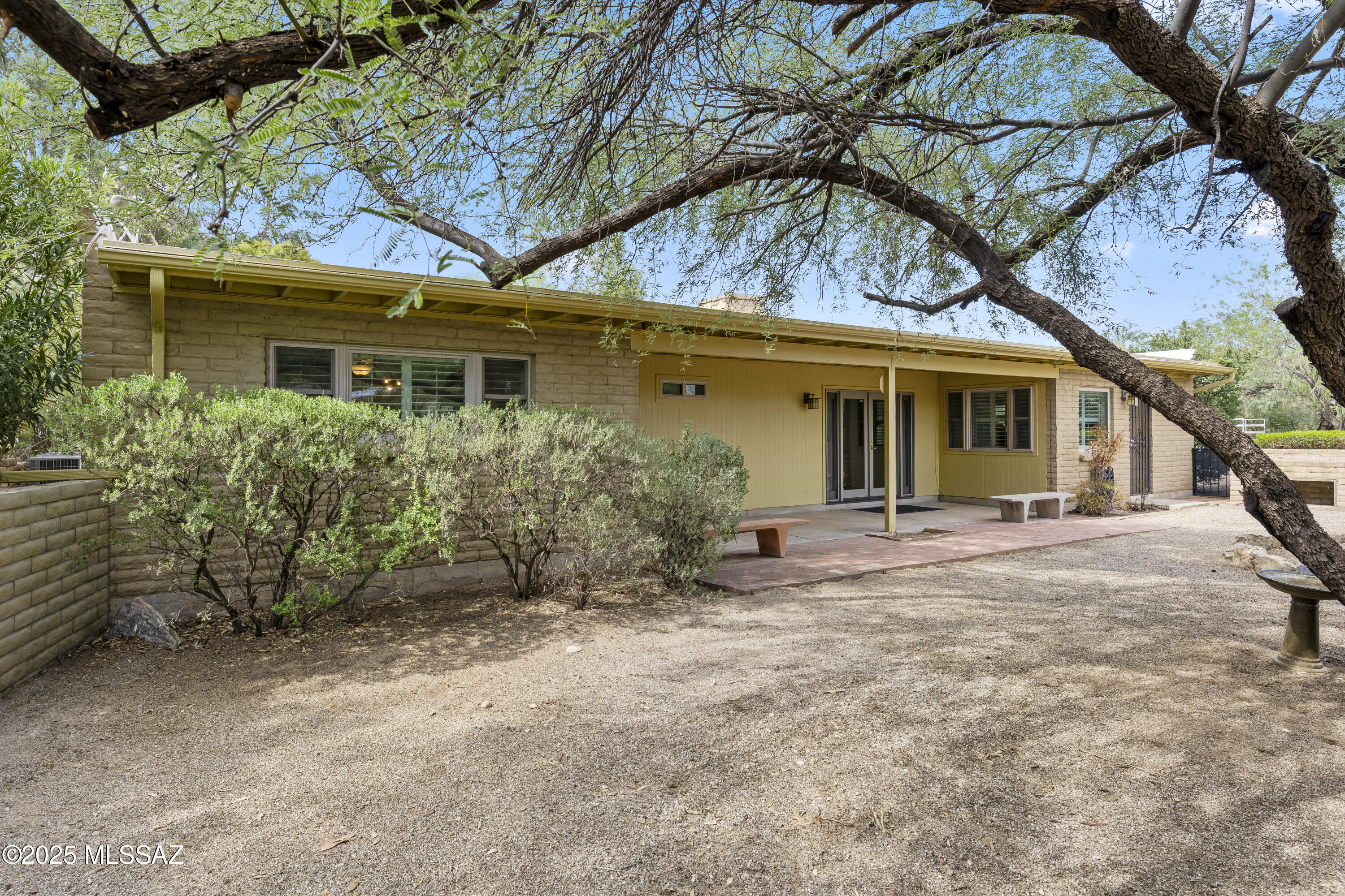 Bel Air Ranch Est - Residential