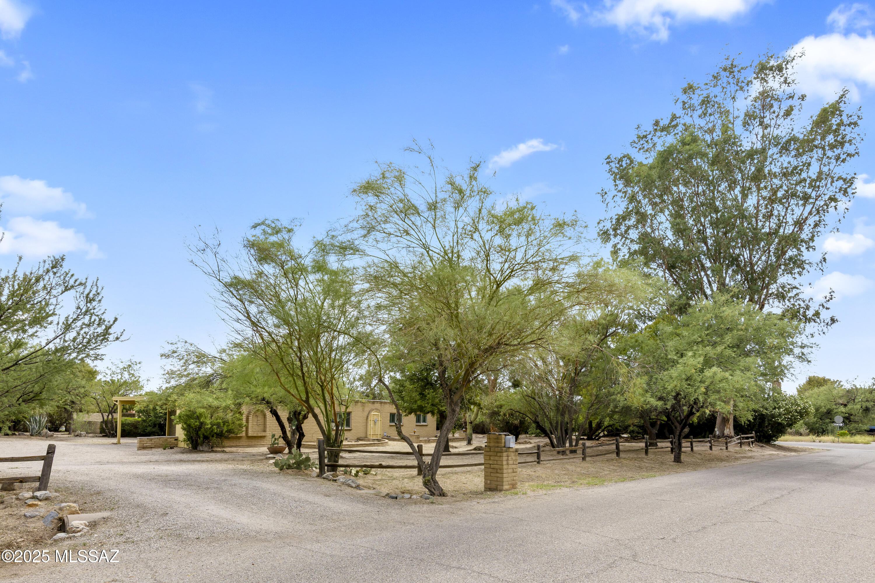 Bel Air Ranch Est - Residential
