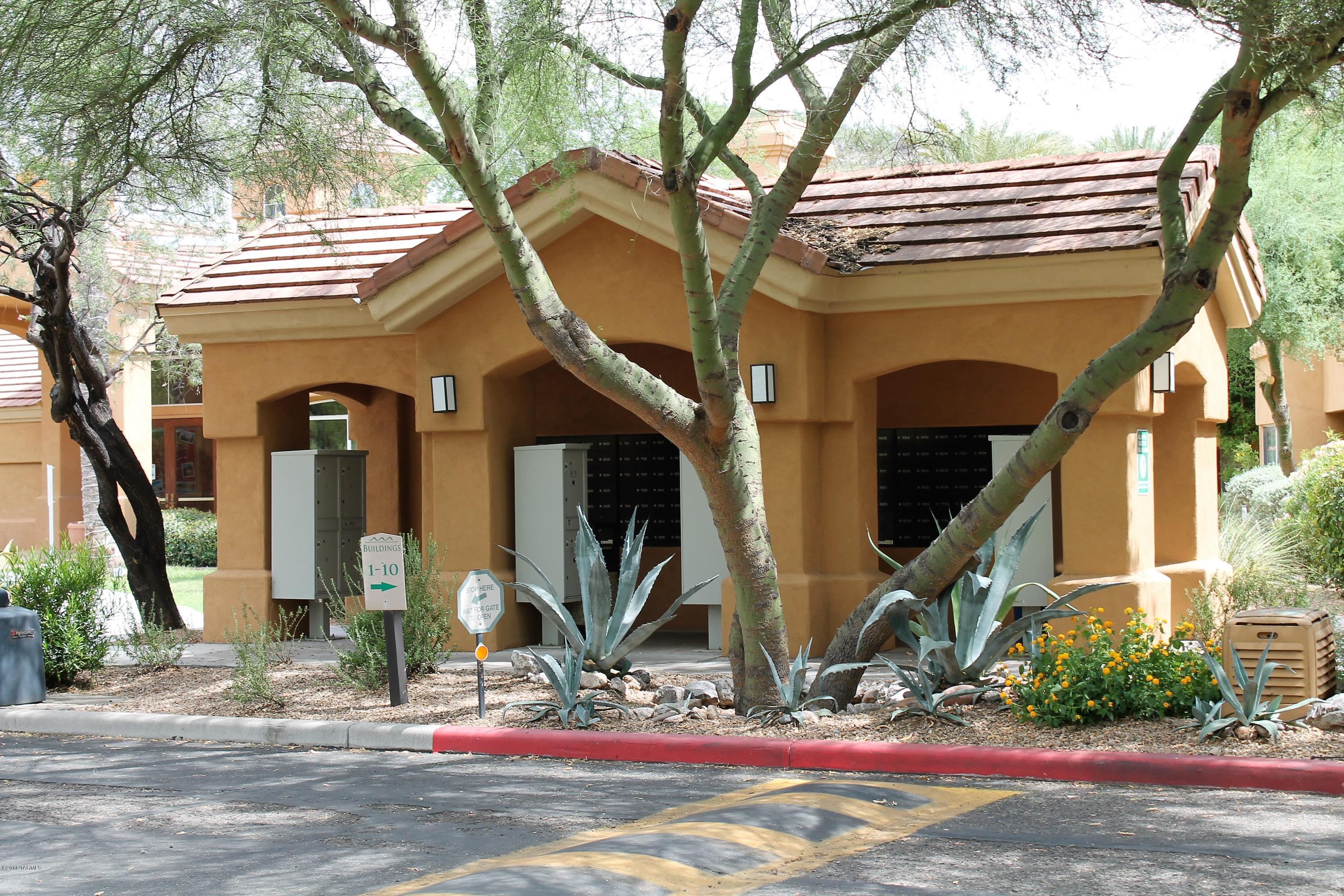 Pinnacle Canyon Condominium - Residential