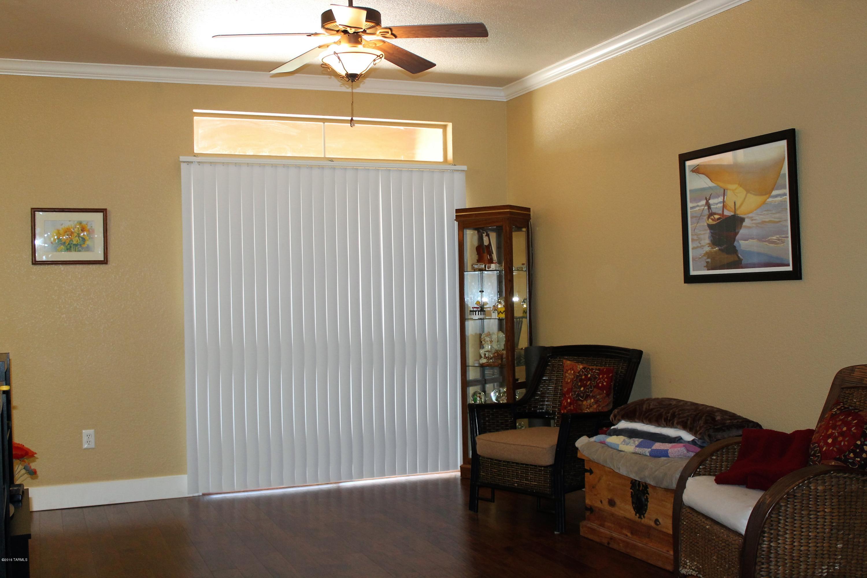 Pinnacle Canyon Condominium - Residential