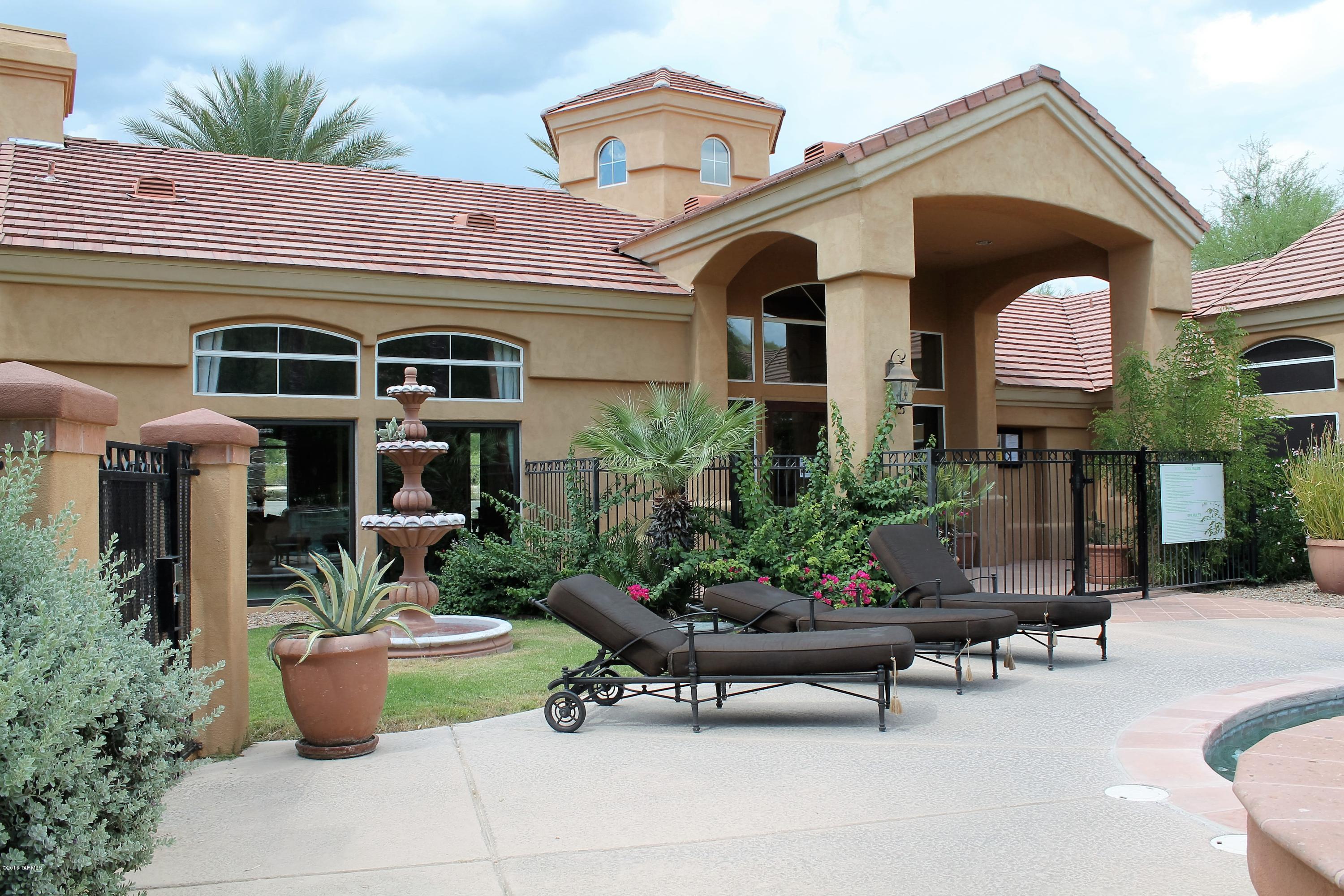 Pinnacle Canyon Condominium - Residential