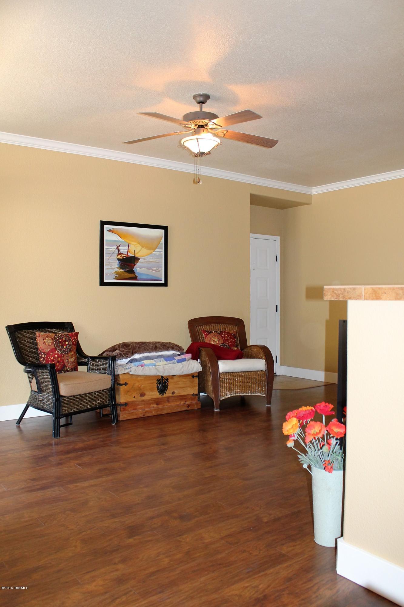 Pinnacle Canyon Condominium - Residential