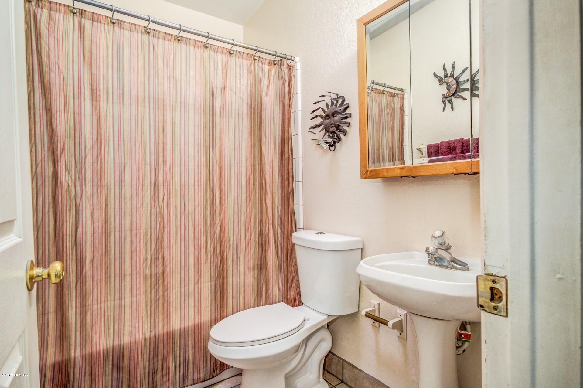 North Point Terrace (1-255) - Residential