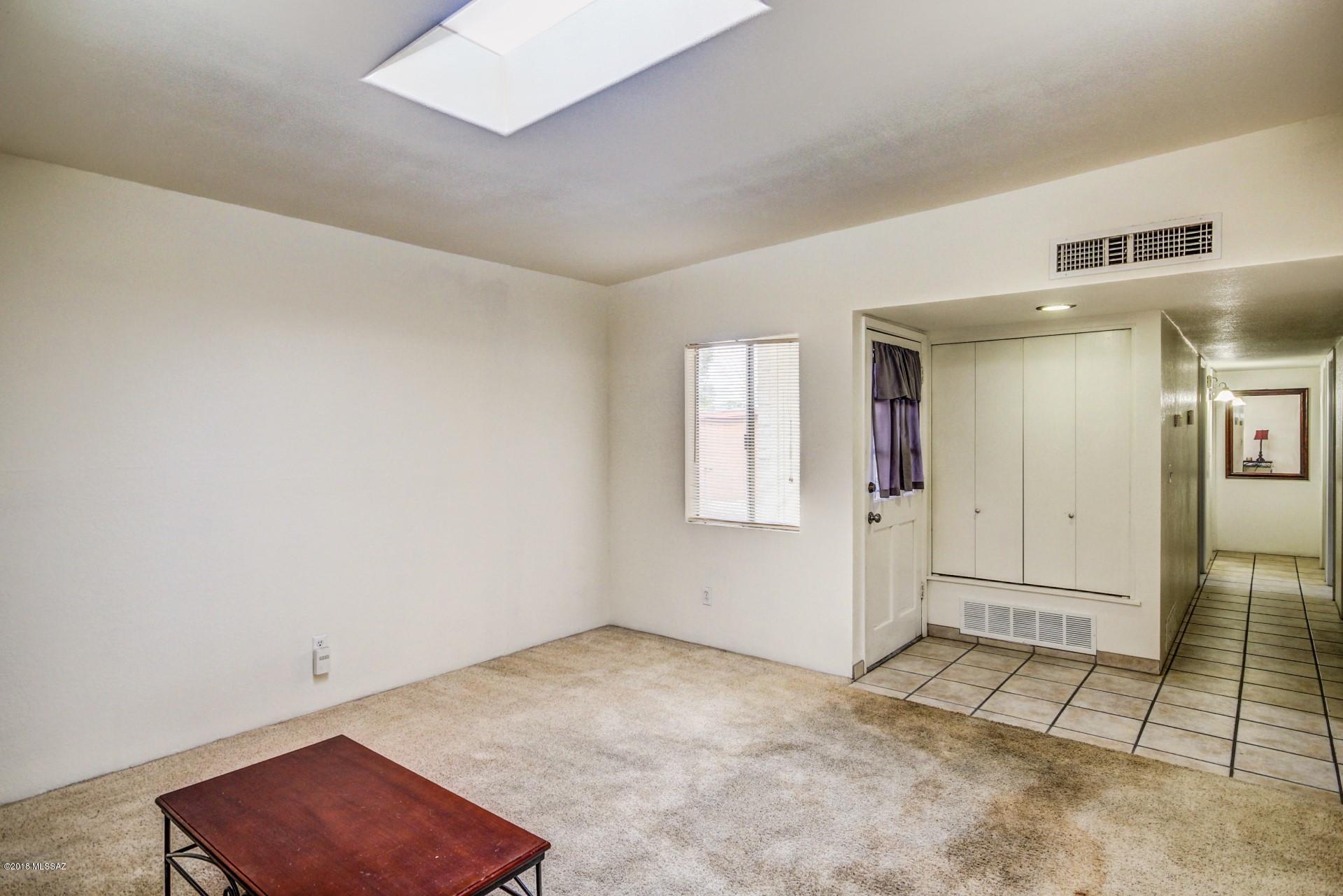 North Point Terrace (1-255) - Residential