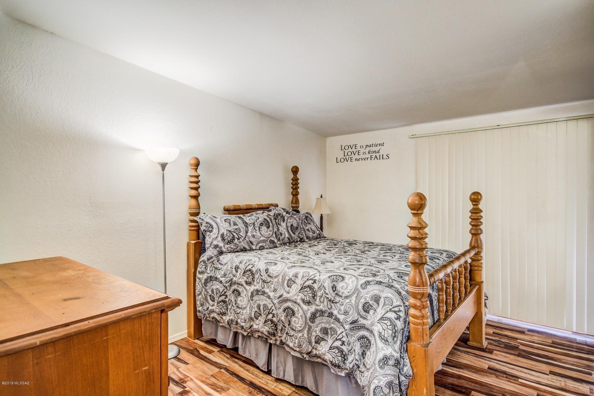North Point Terrace (1-255) - Residential