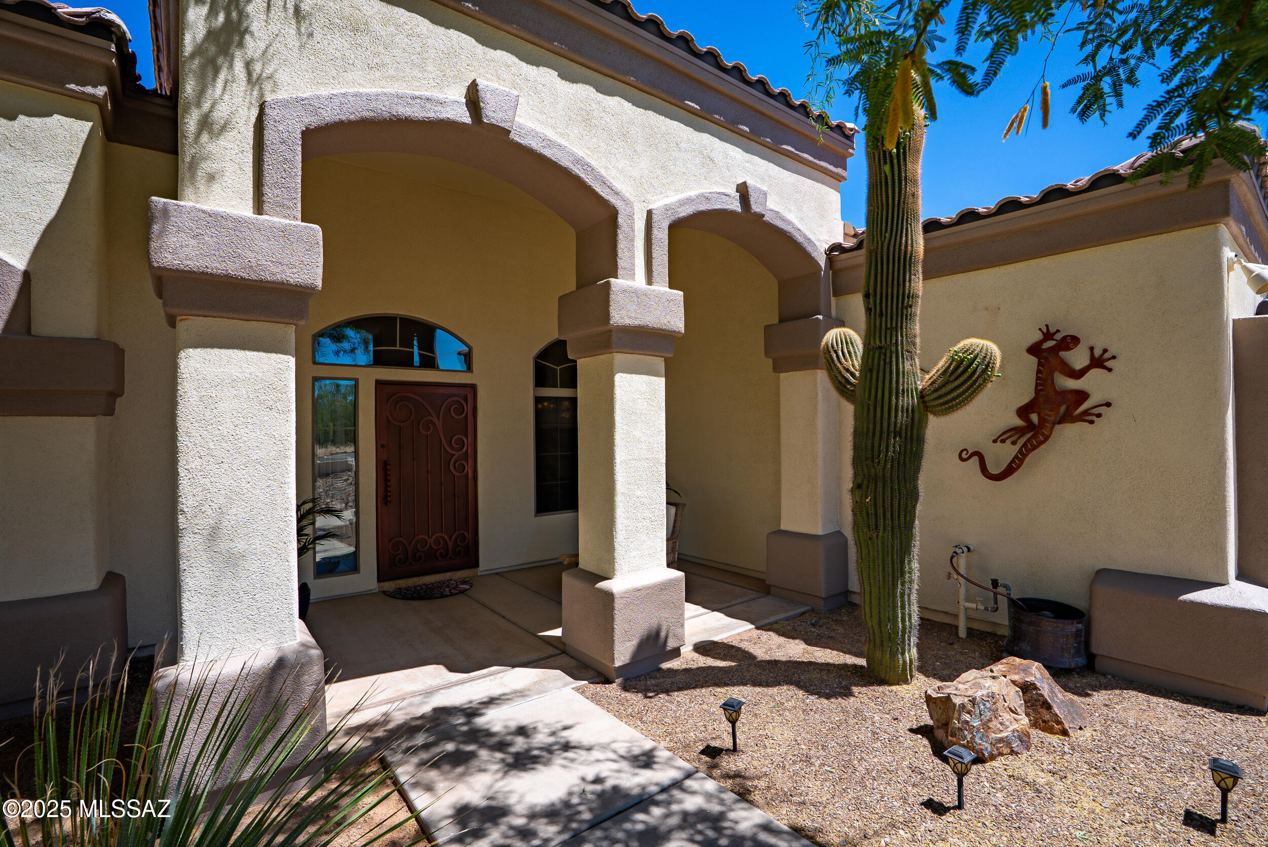 1398 W Bosque Drive