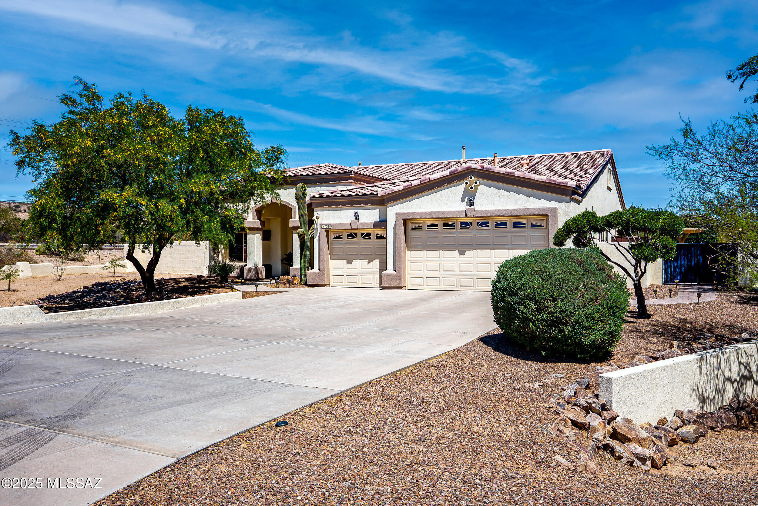 1398 W Bosque Drive