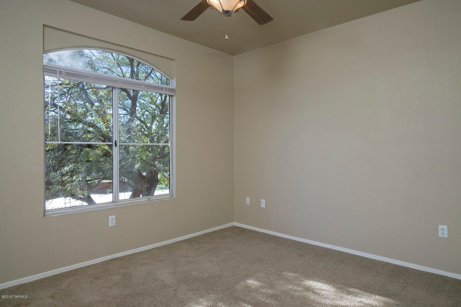 Pinnacle Canyon Condominium - Residential