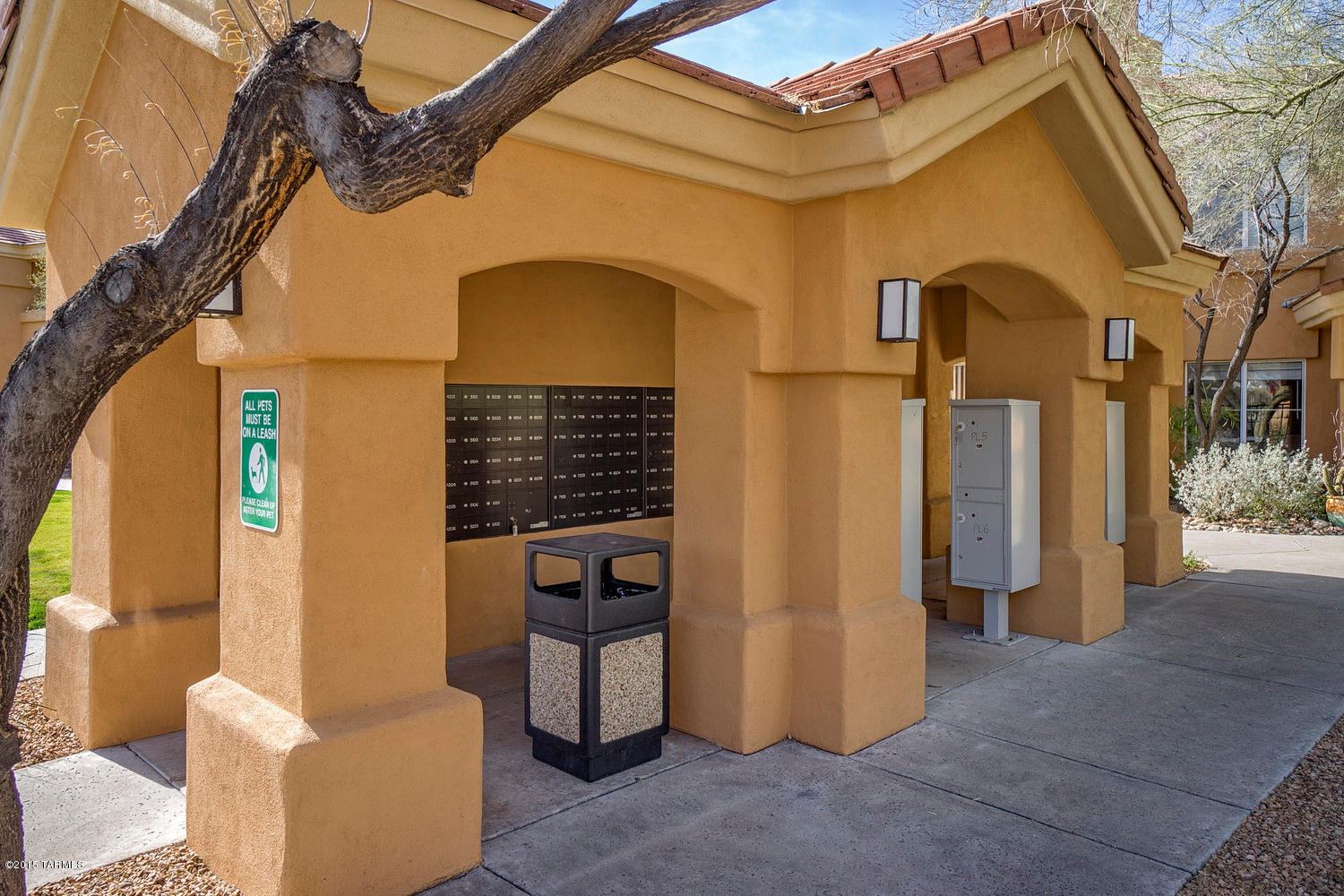 Pinnacle Canyon Condominium - Residential