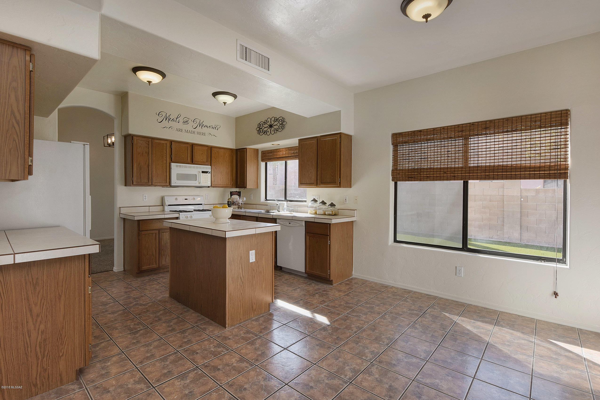 Vista Del Rio (218-290) - Residential