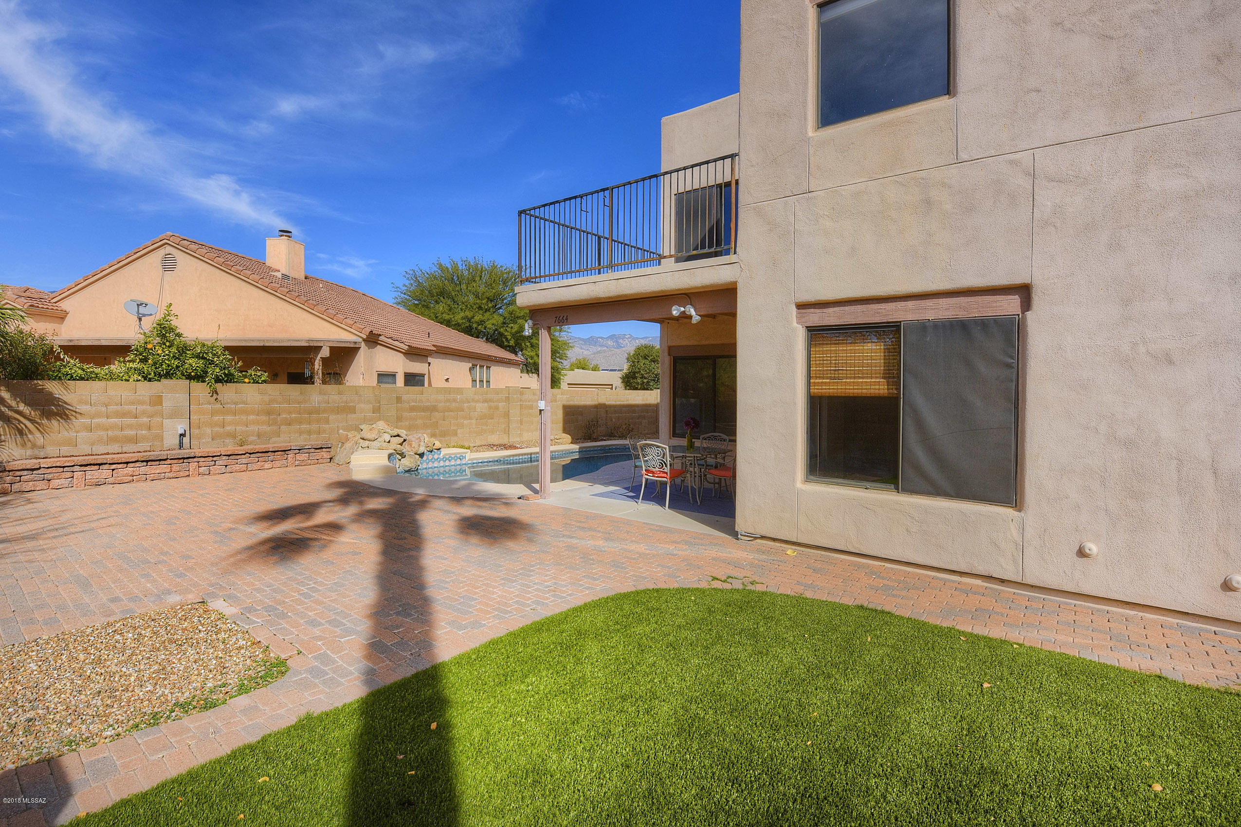 Vista Del Rio (218-290) - Residential