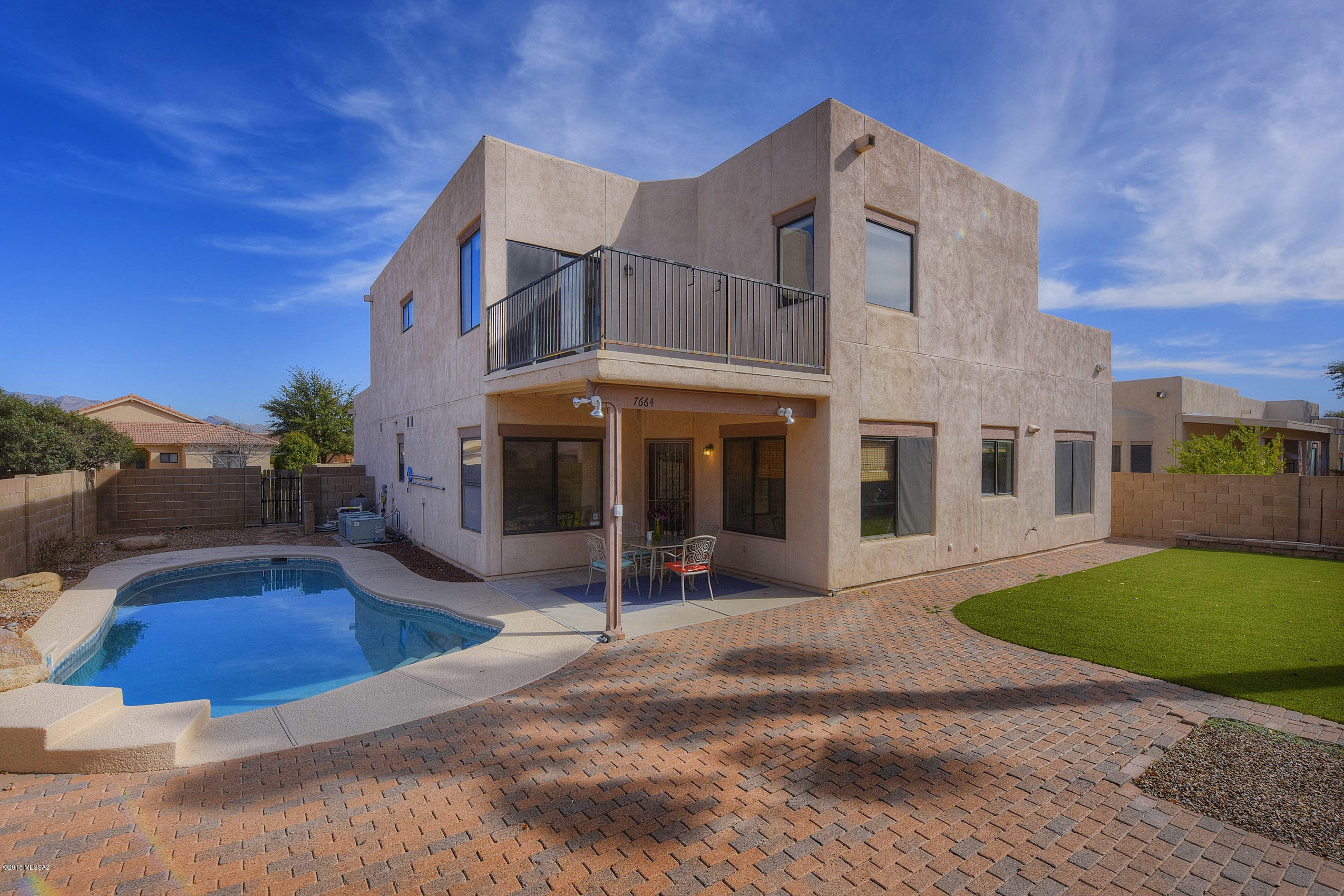 Vista Del Rio (218-290) - Residential