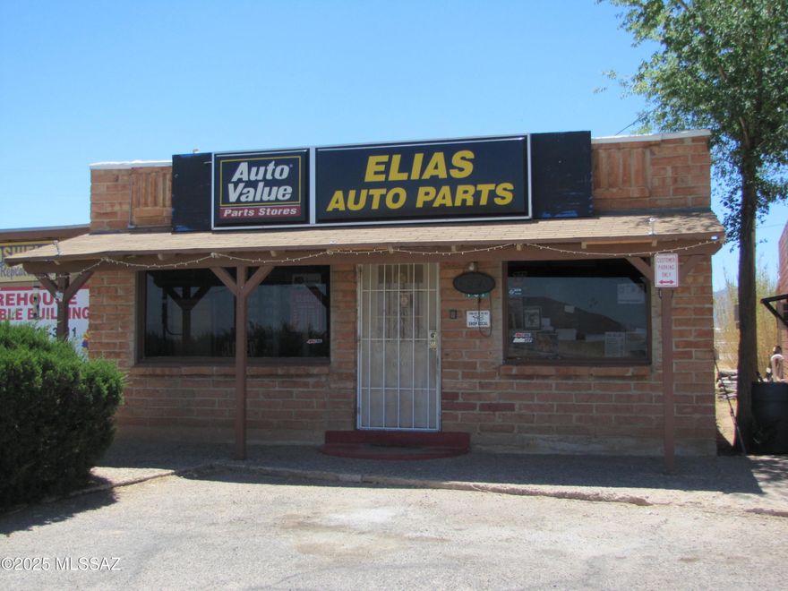 Own your own business! Be your own boss! Auto parts store with 62ft of Hwy 191 frontage, located in the friendly village of Sunsites in the Sulphur Springs Valley in southeast Arizona. Numerous other businesses along Frontage Road.