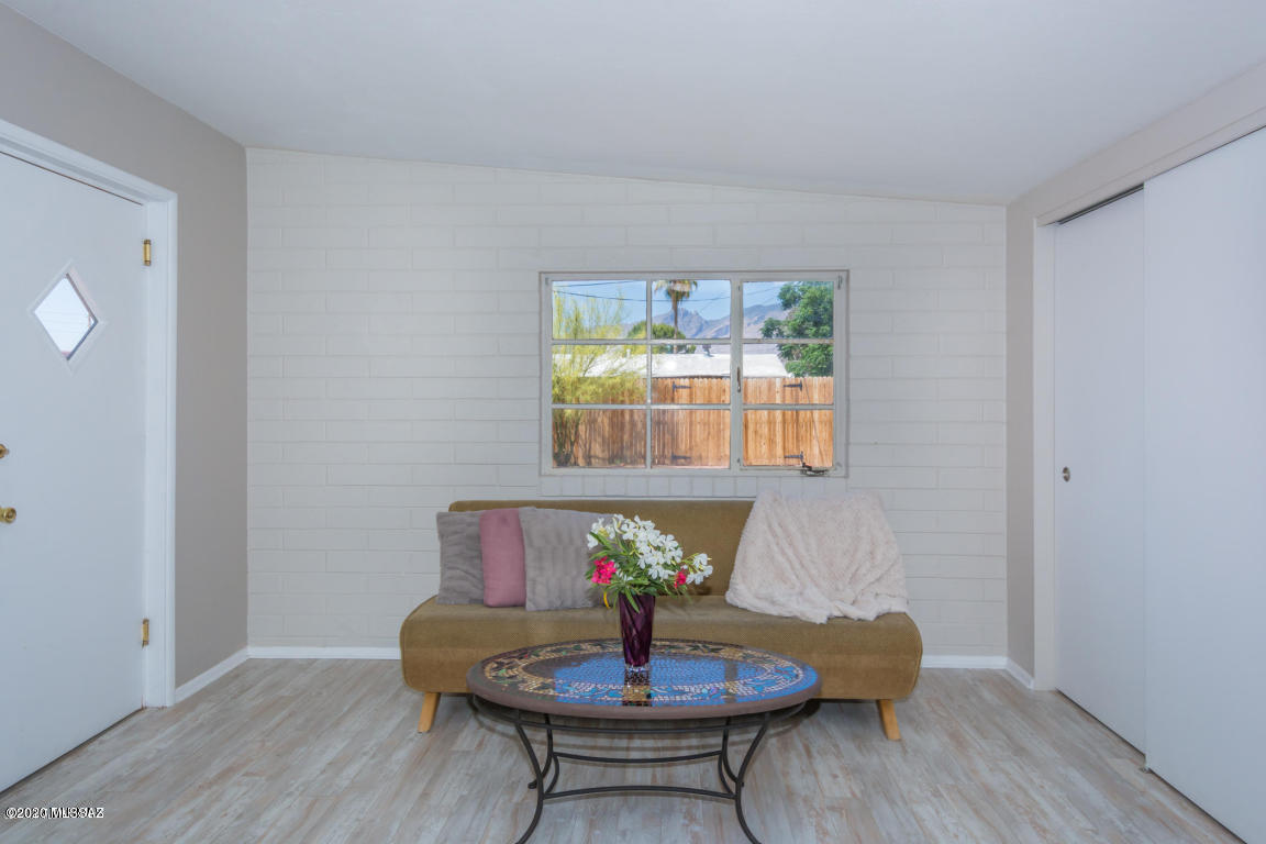 Warsaw Addition NO. 2 - Residential Lease