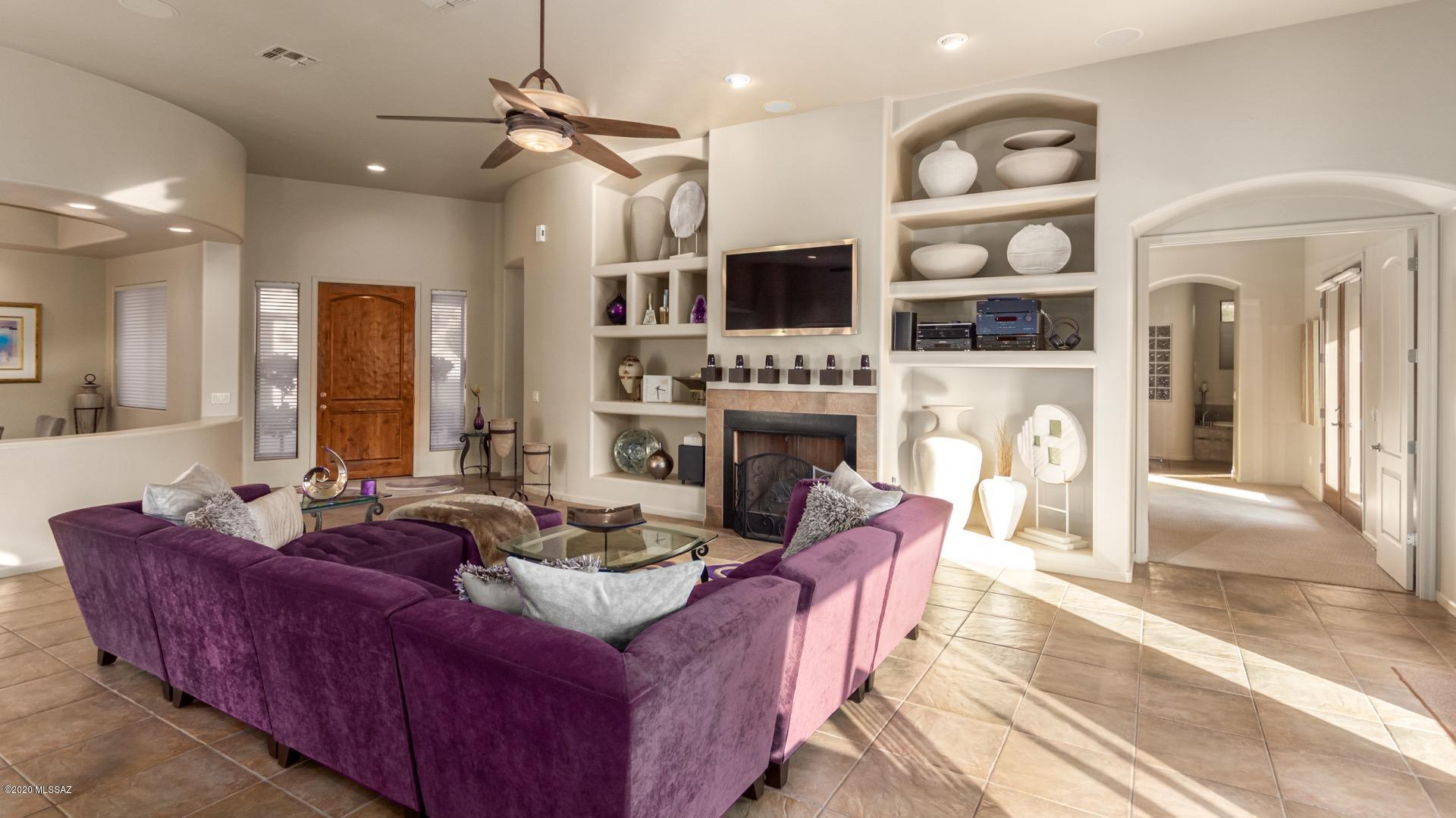 Sabino Mountain (1-290) - Residential
