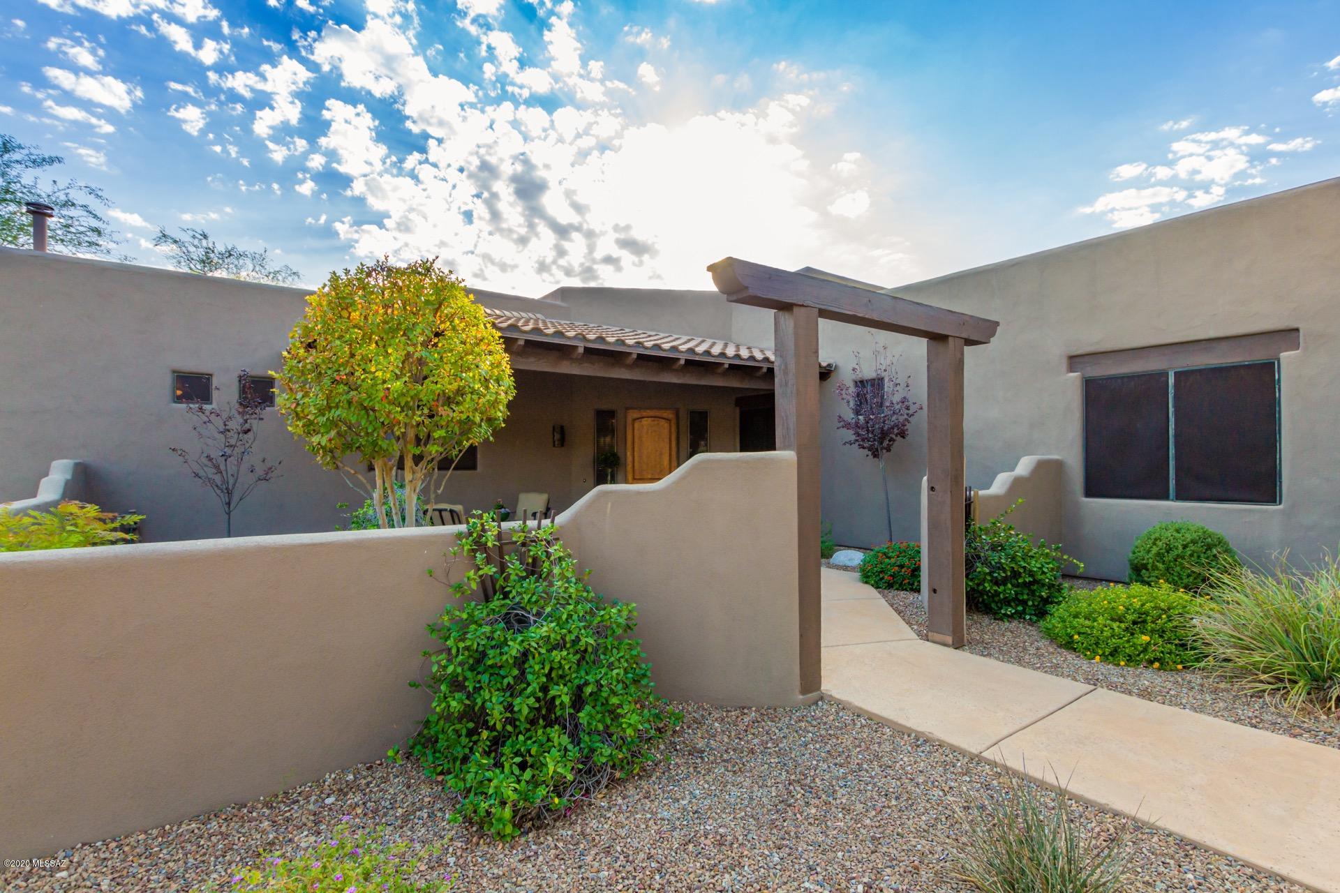 Sabino Mountain (1-290) - Residential