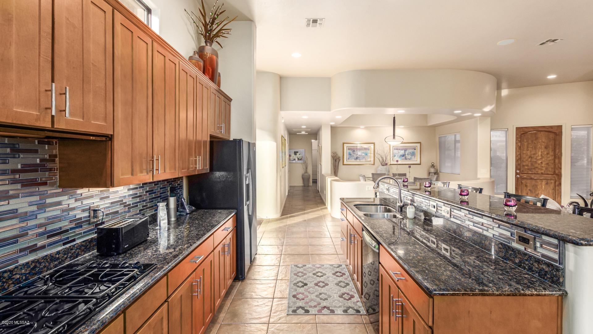 Sabino Mountain (1-290) - Residential