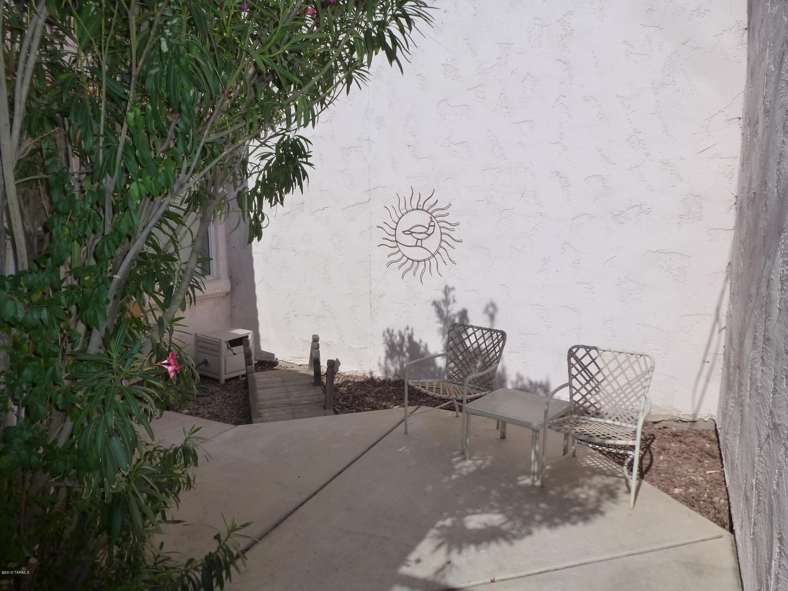 Encanto Court Amnd. - Residential Lease