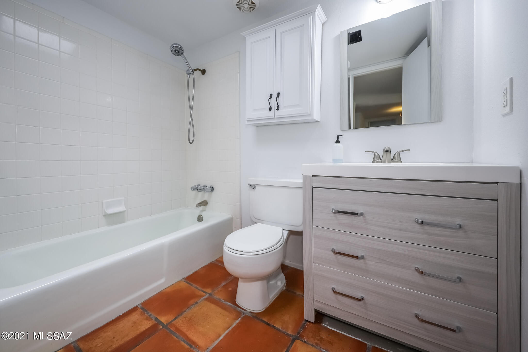 Bear Canyon Hills - Residential Lease
