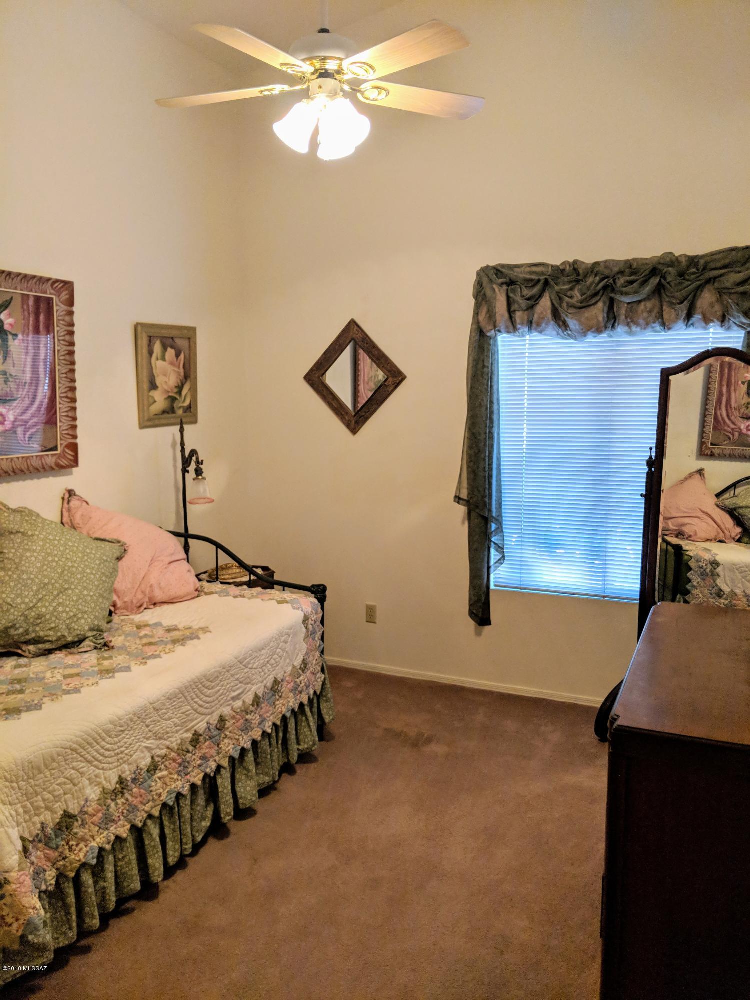 Colonias La Canada (1-82) - Residential