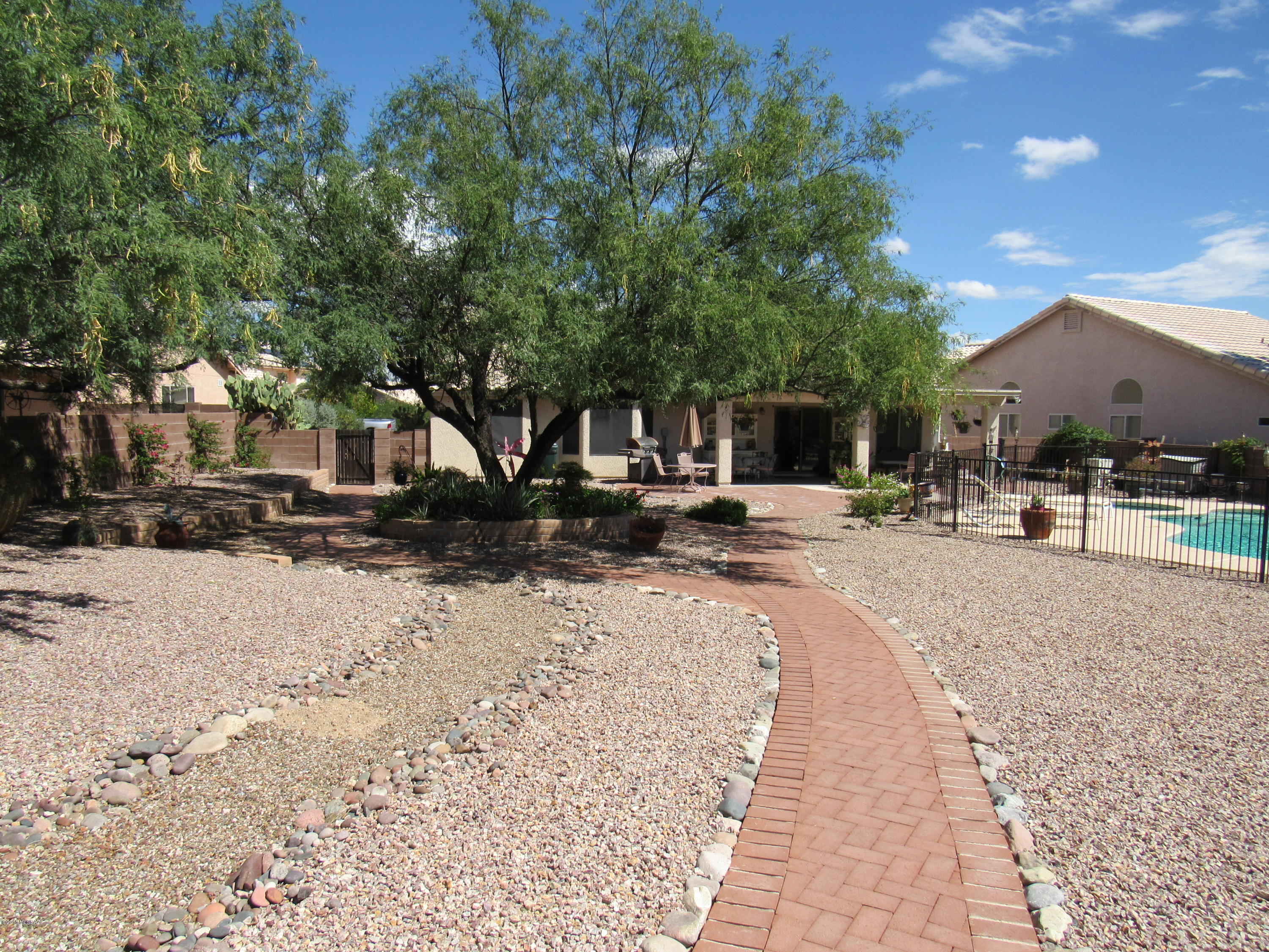 Colonias La Canada (1-82) - Residential