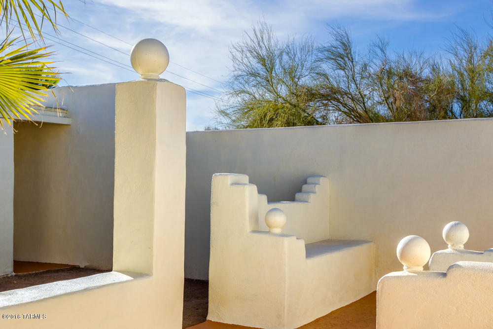 Sunset Manor(1-92) - Residential