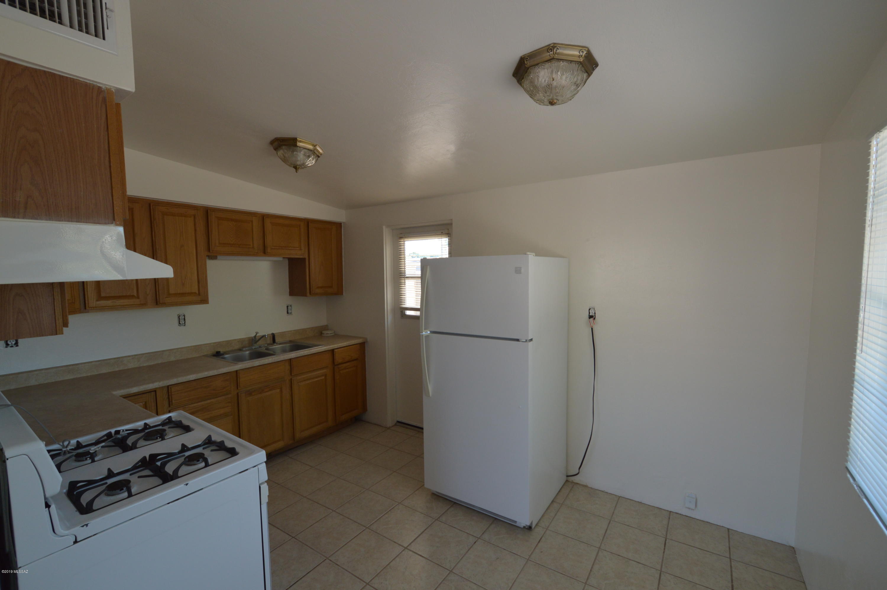 Coronado Heights Resub. - Residential Lease