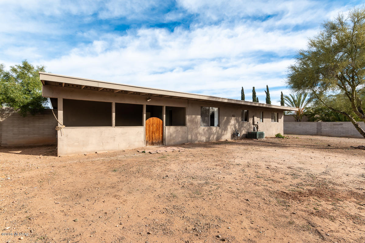 New Day West (1-105) - Residential