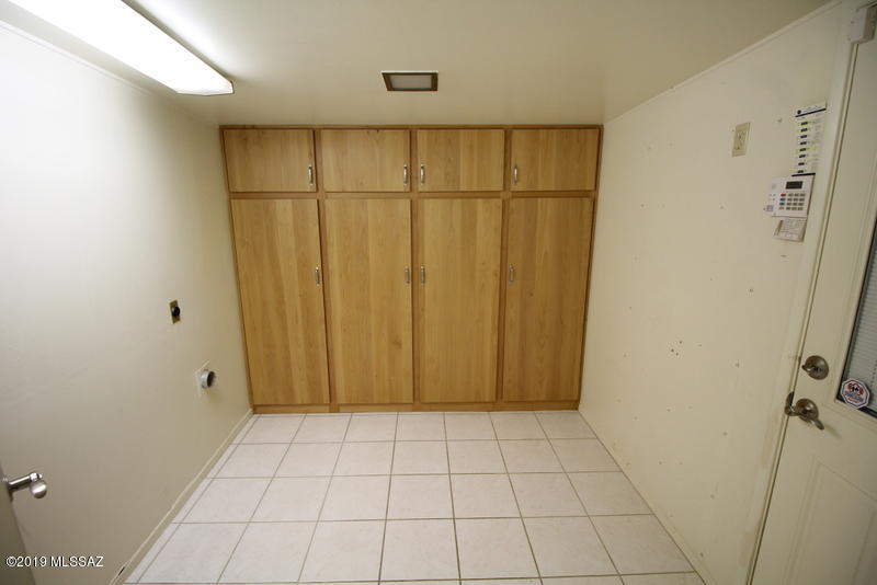 Carriage Hill NO. 3  Blk 1 - Residential Lease